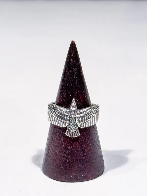 Nature Series | Eagle Ring sold by 18 Waits