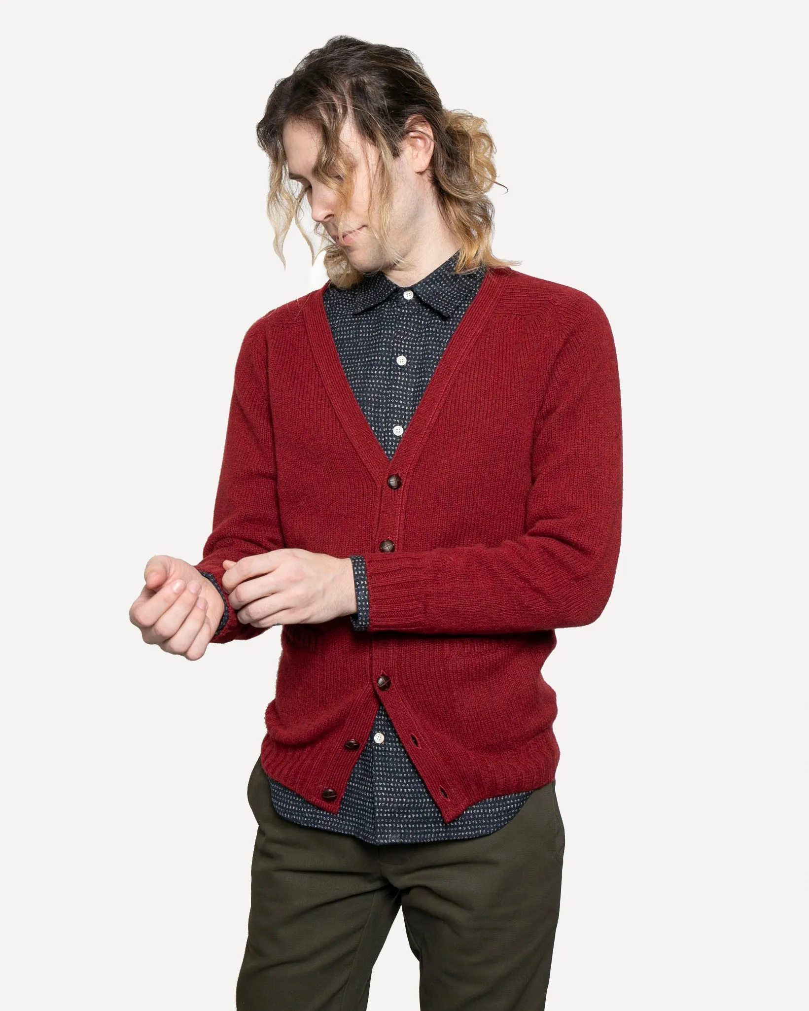 The Highland V Cardigan | Russet sold by 18 Waits product image thumbnail 3
