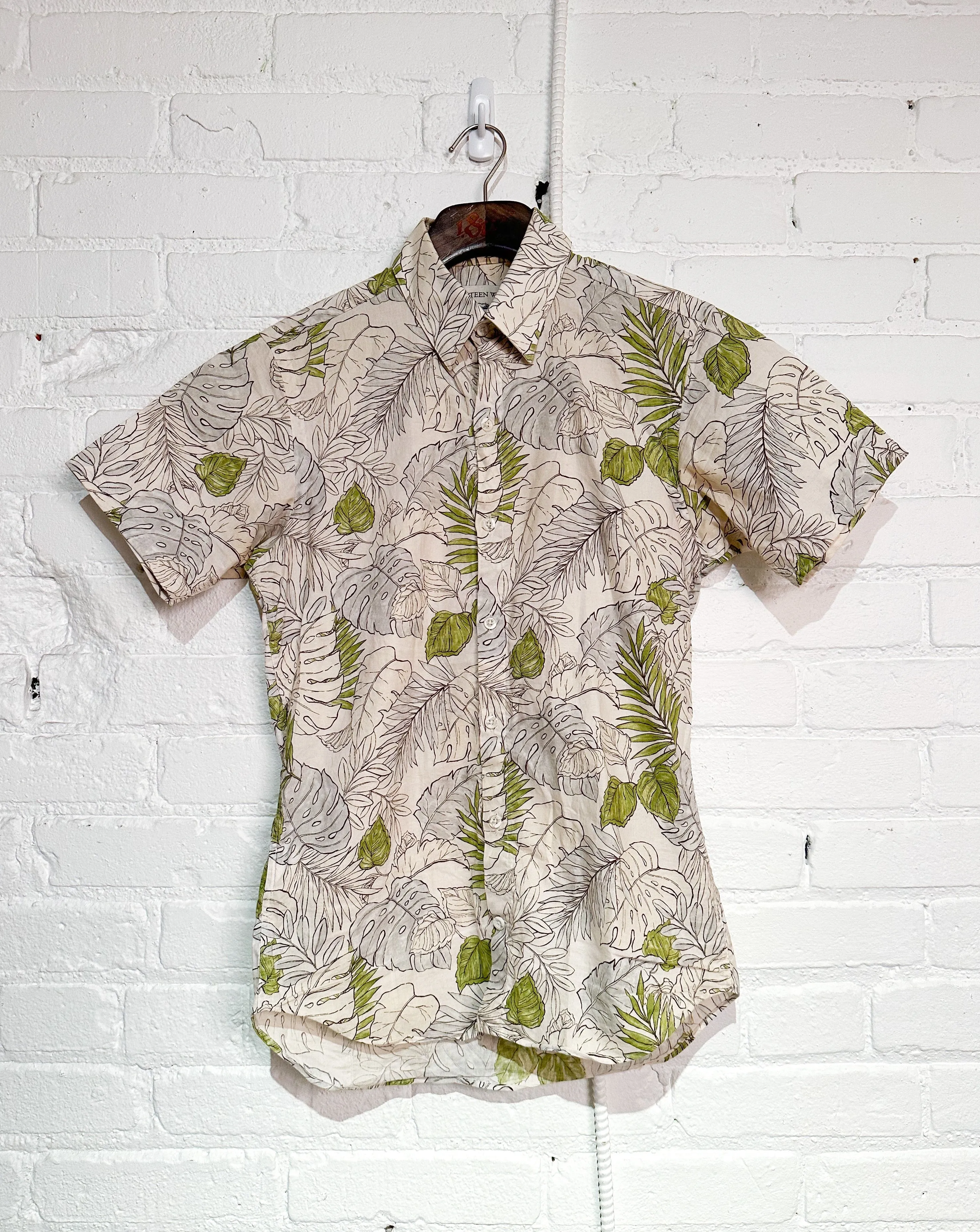 Vintage Short Sleeve Dylan | Faded Flora sold by 18 Waits