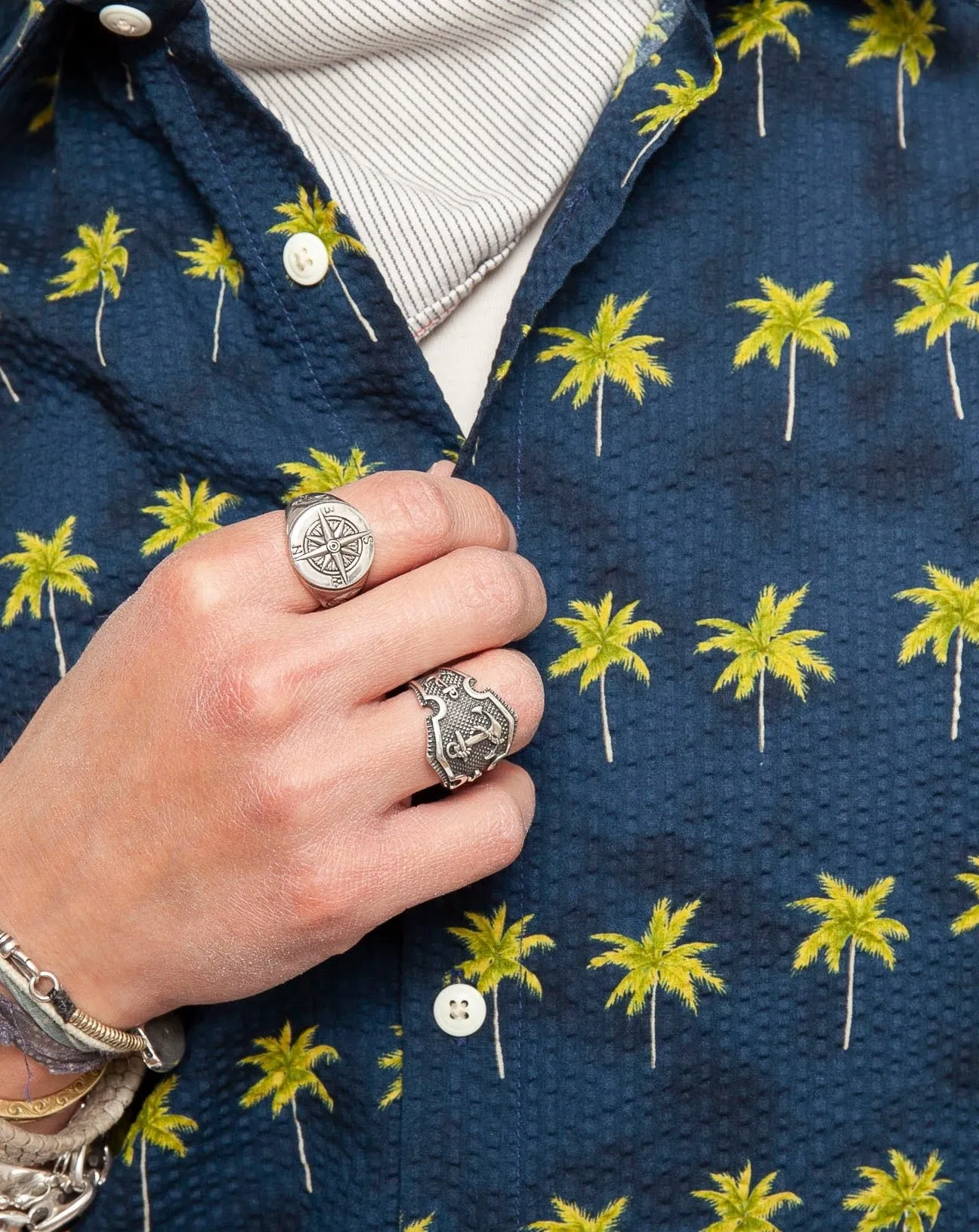 Short Sleeve Dylan | Seersucking Palms - Navy sold by 18 Waits product image thumbnail 4