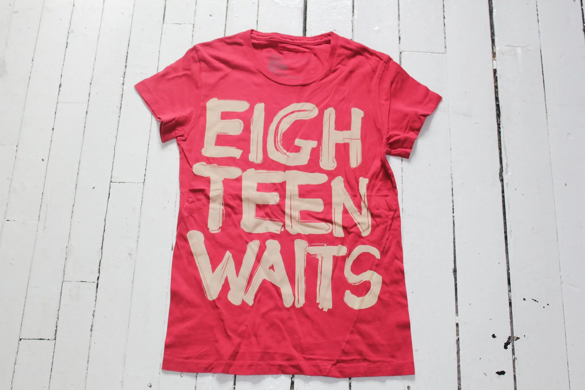 Vintage Women's Graphic T-Shirt | Eighteen Waits sold by 18 Waits product image thumbnail 3