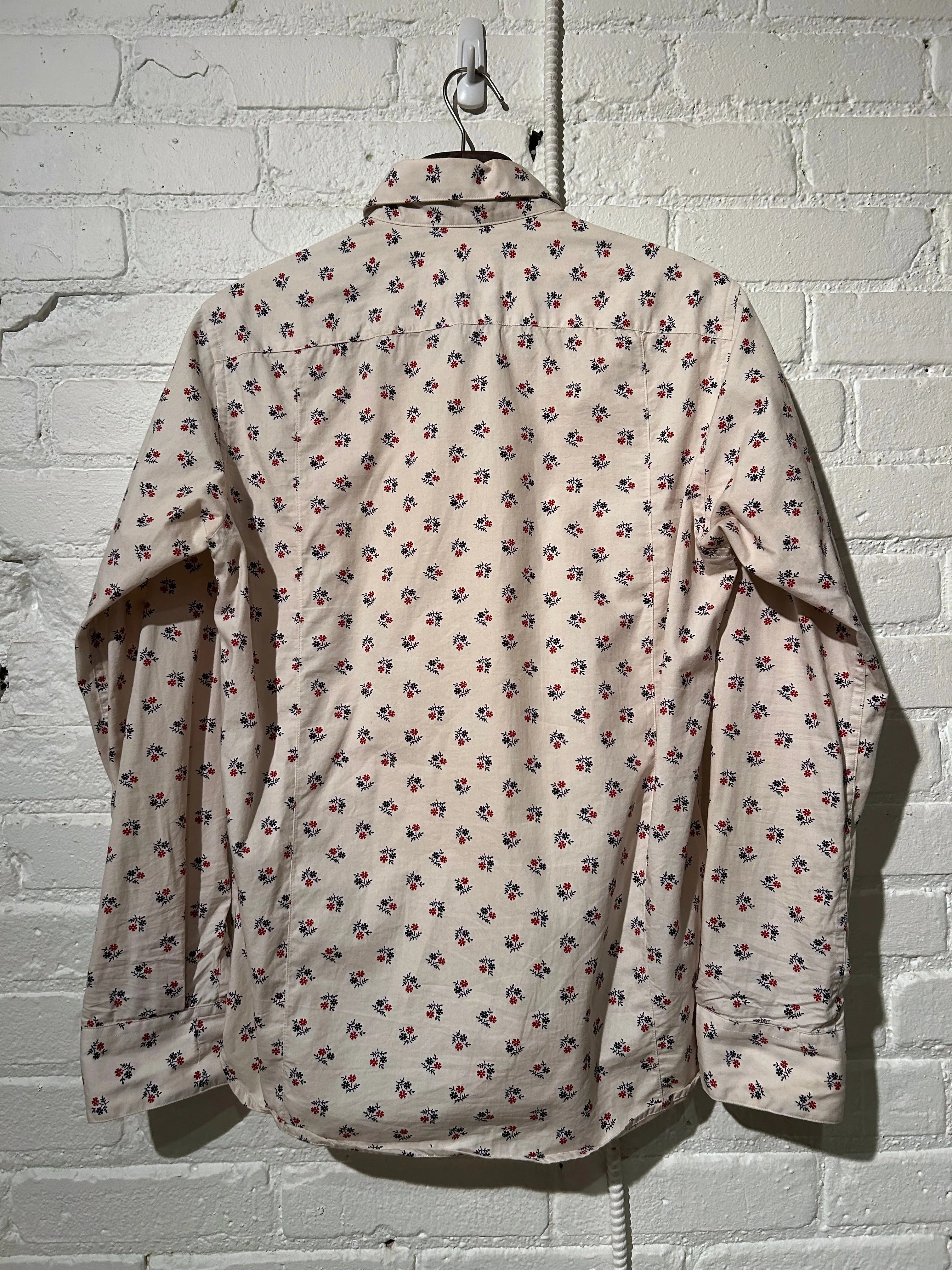 Vintage Dylan | Vintage Flowers - White sold by 18 Waits product image thumbnail 2