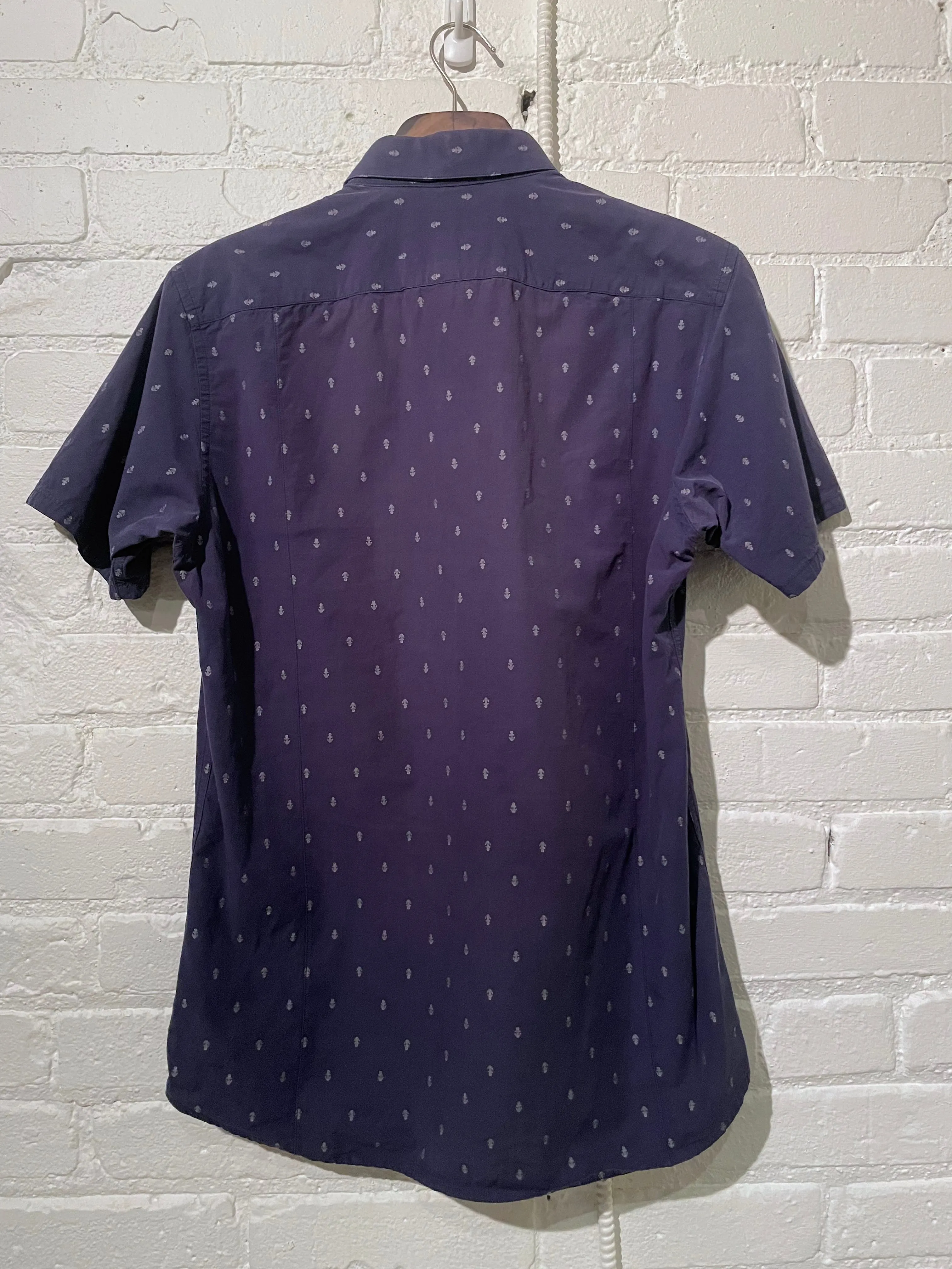 Vintage Short Sleeve Dylan | Navy Anchors sold by 18 Waits product image thumbnail 2