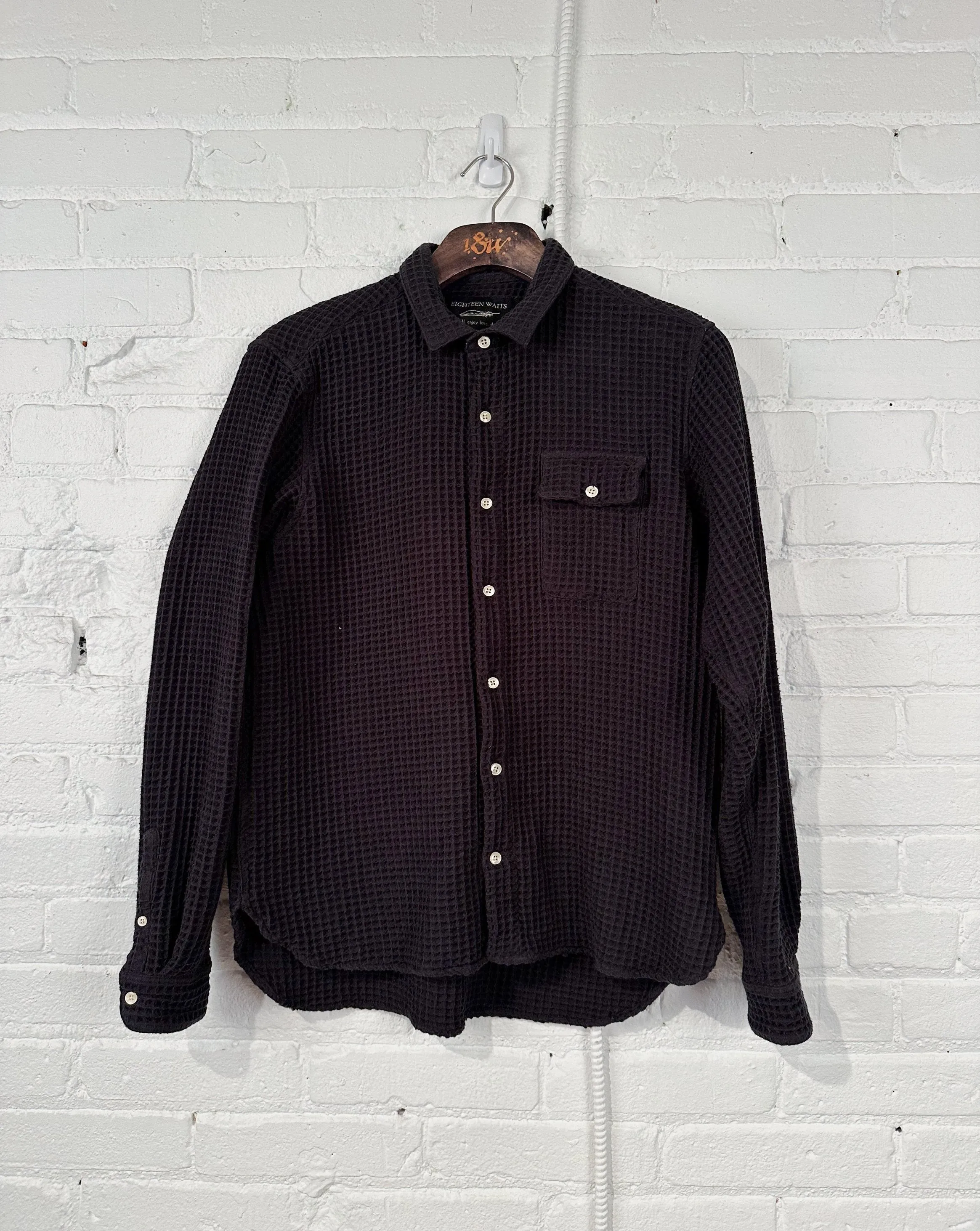 Vintage Neuwirth | Lux Organic Waffle - Black sold by 18 Waits