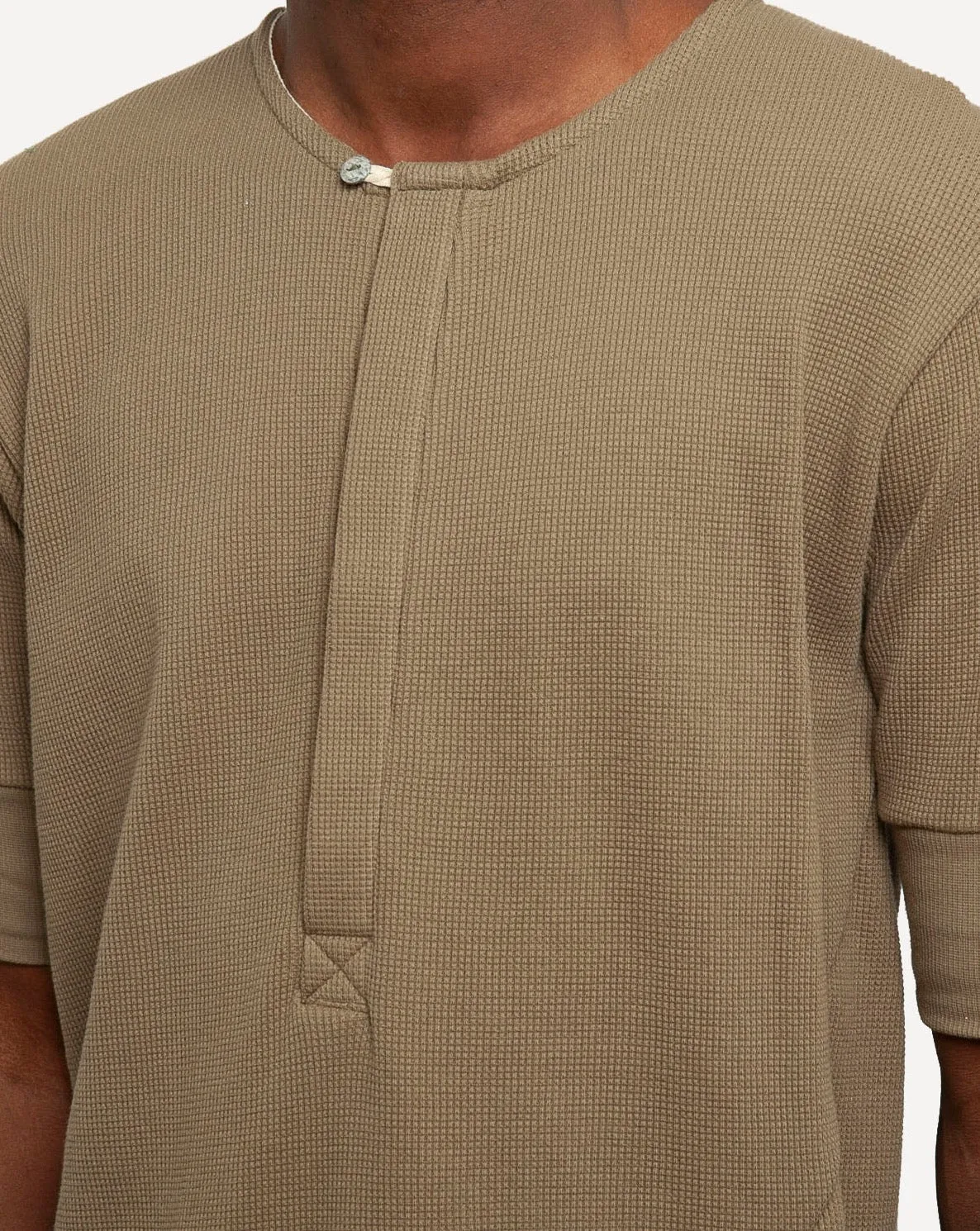 Hitchhiker Henley | Organic | Khaki Micro Waffle sold by 18 Waits product image thumbnail 4