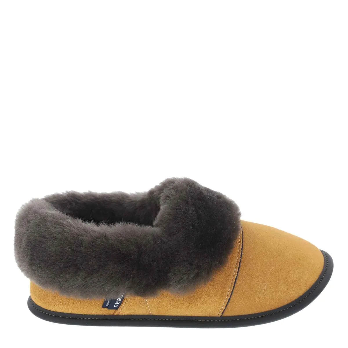 NEW Lazybone Sheepskin Slippers sold by Garneau Slippers product image thumbnail 4