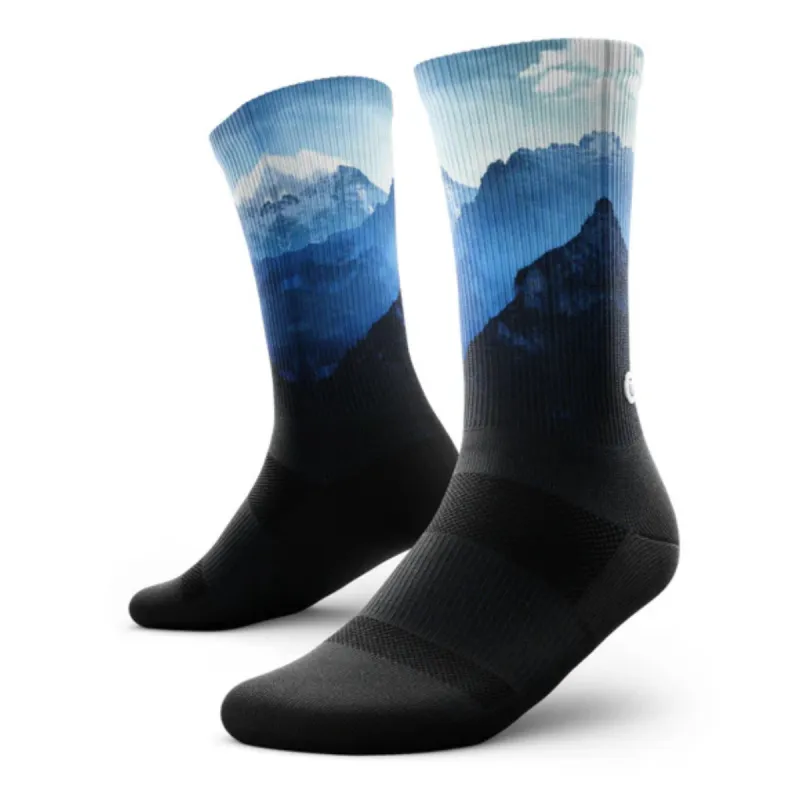 "Peaks" Performance Crew Socks by Outway made by Great Sox