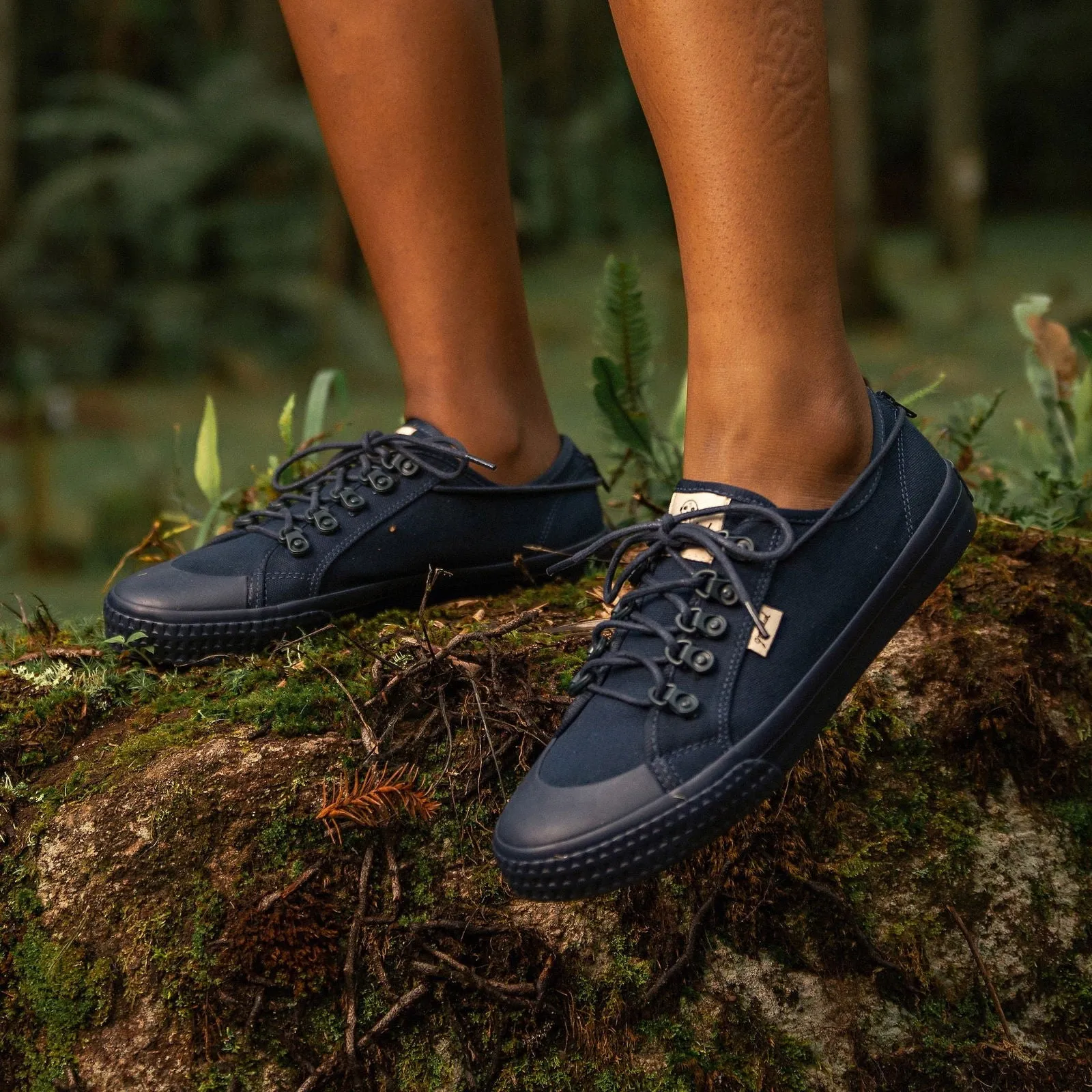 Geranium sold by Grounded People product image thumbnail 3