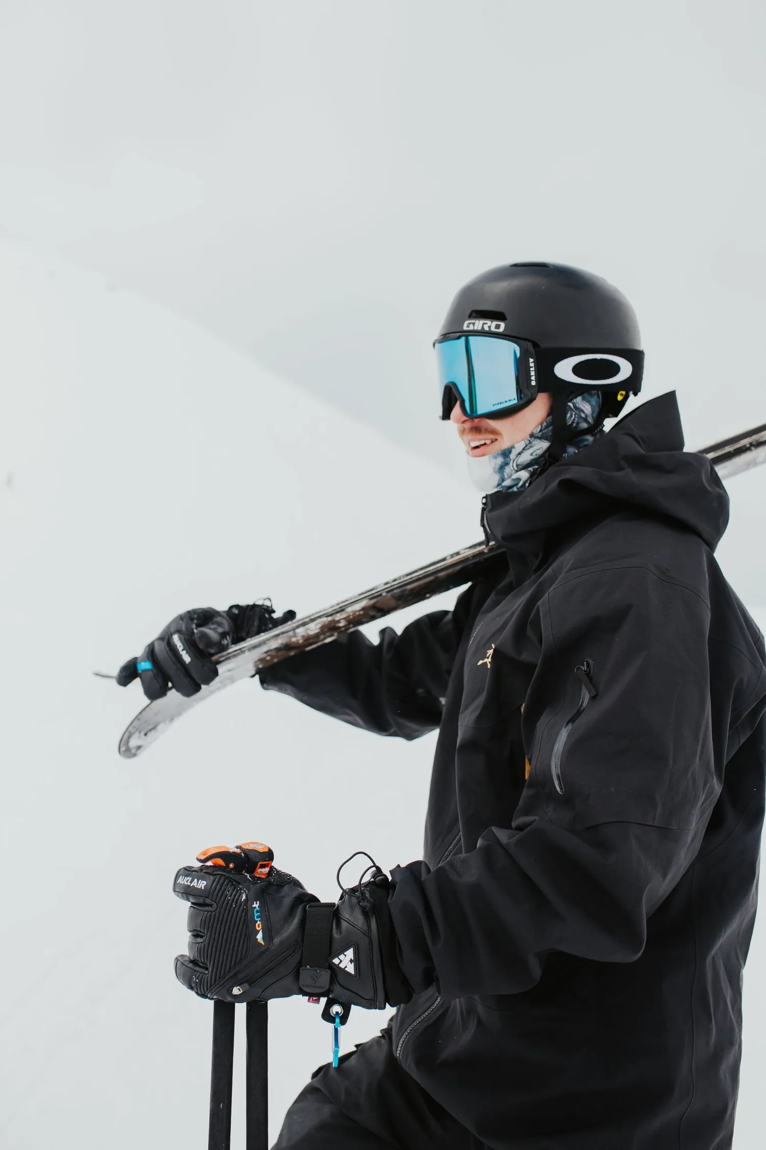 Panorama Gloves - Adult sold by Auclair product image thumbnail 3