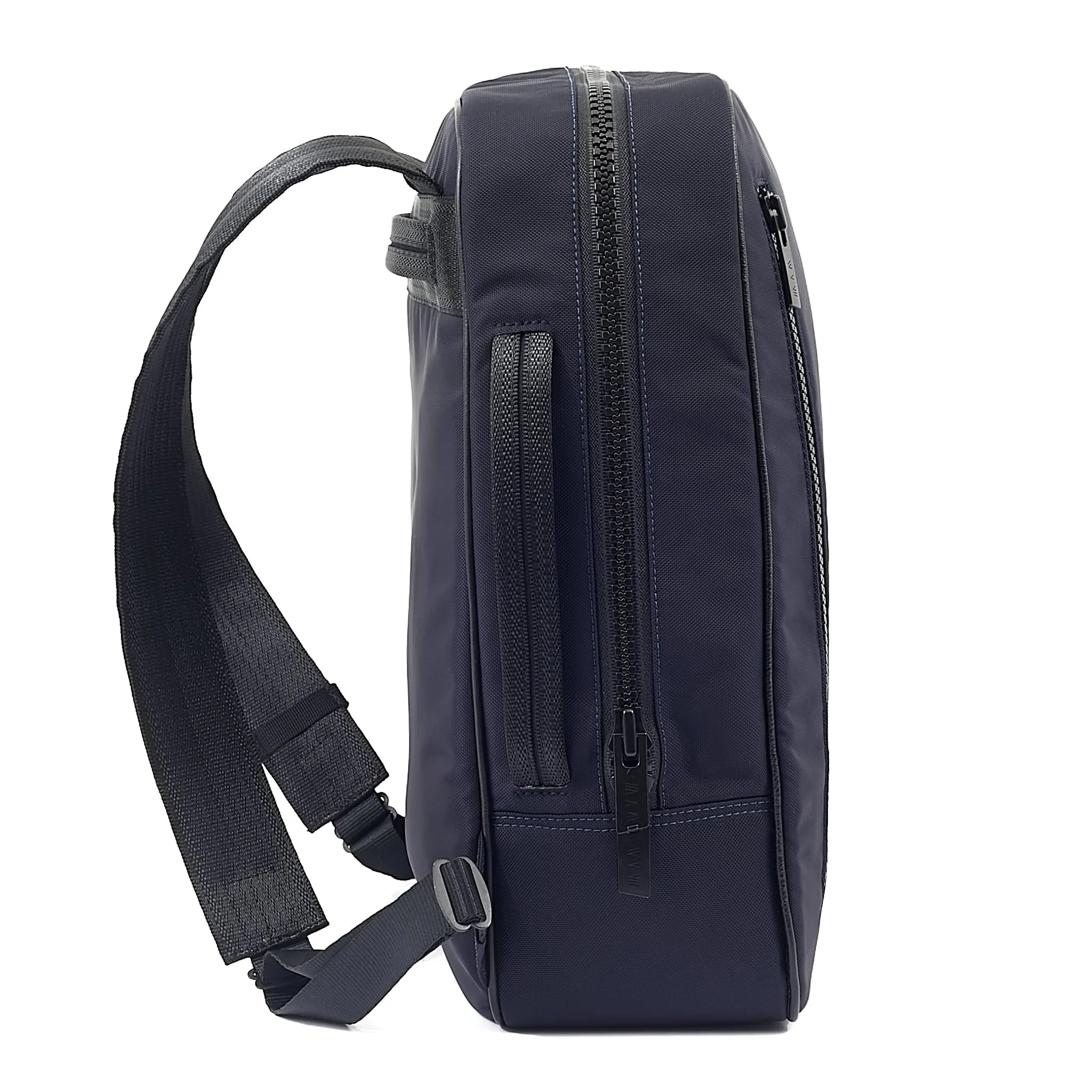 CHE Backpack in Econyl sold by BEDI product image thumbnail 3