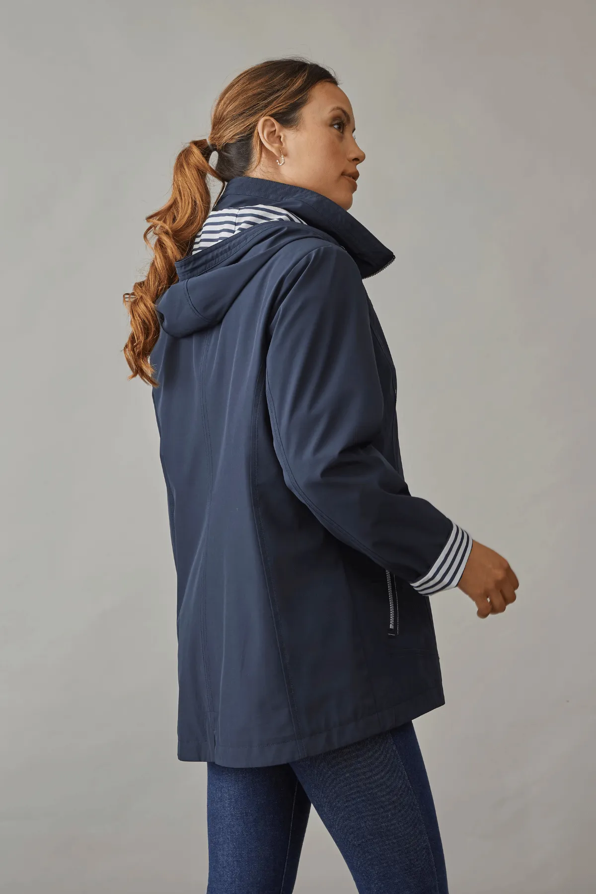 LUNA Wind & Waterproof Jacket 2882 sold by Lornes Coats product image thumbnail 5