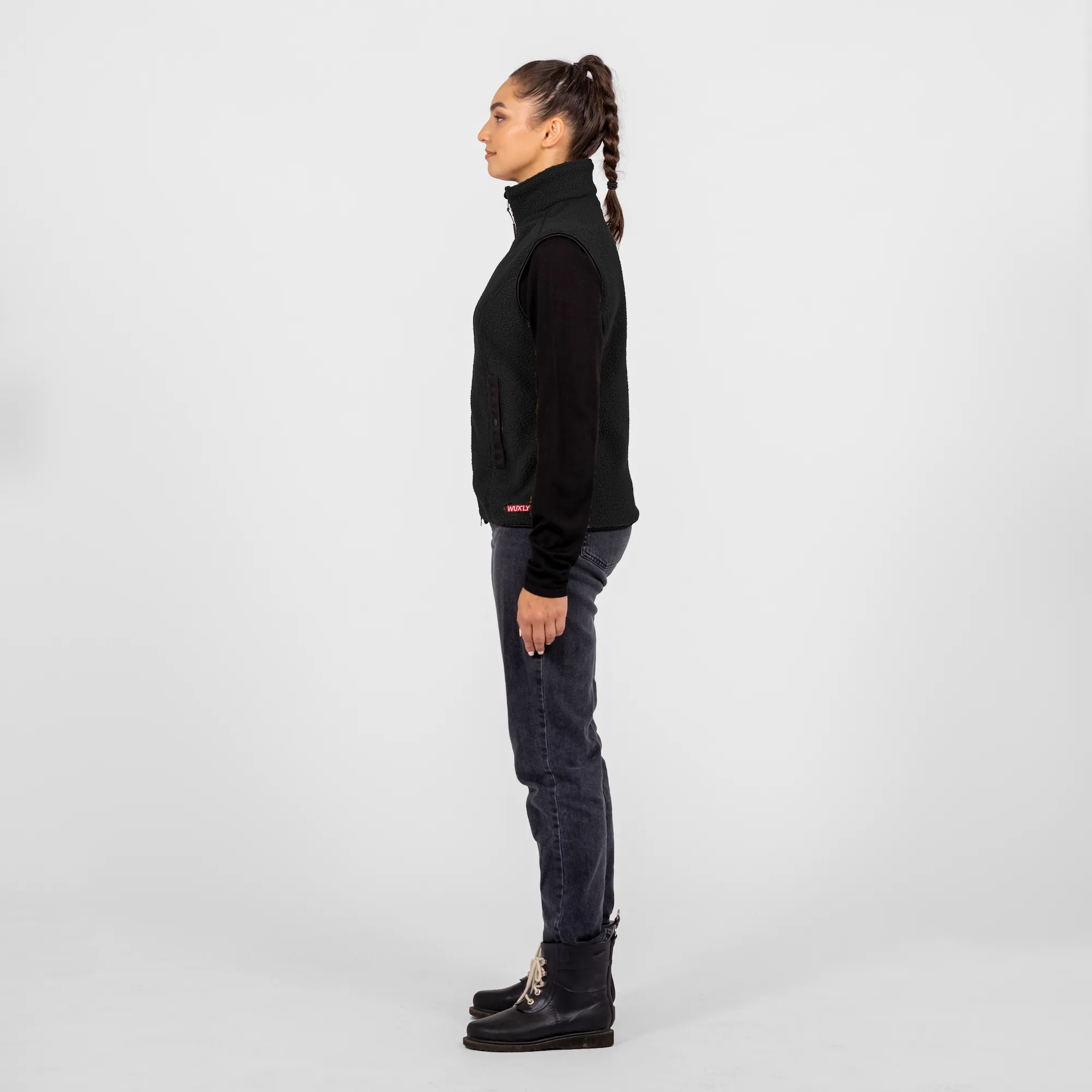 Creemore Vest Black sold by Wuxly product image thumbnail 3