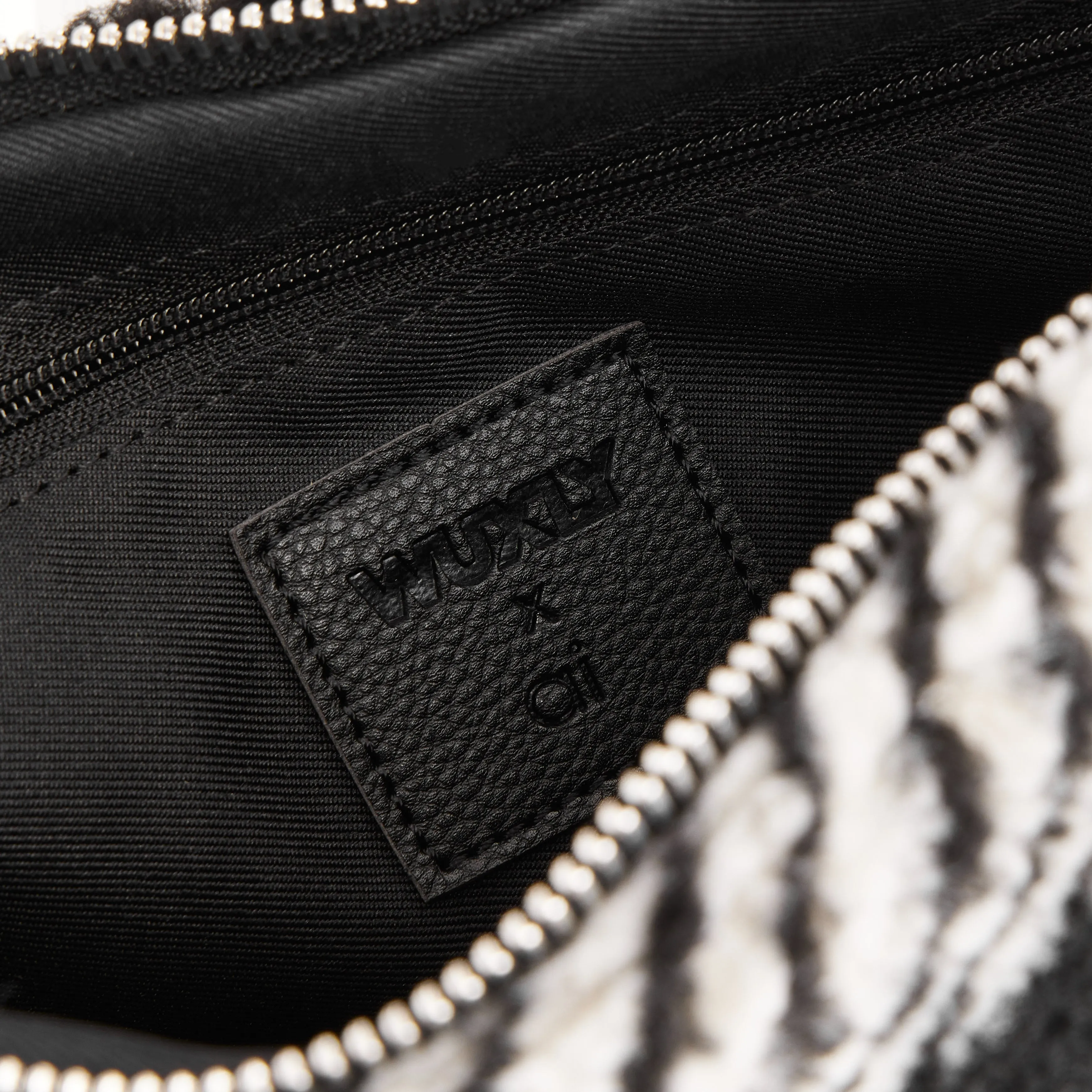 Cozy Clutch sold by Wuxly product image thumbnail 5