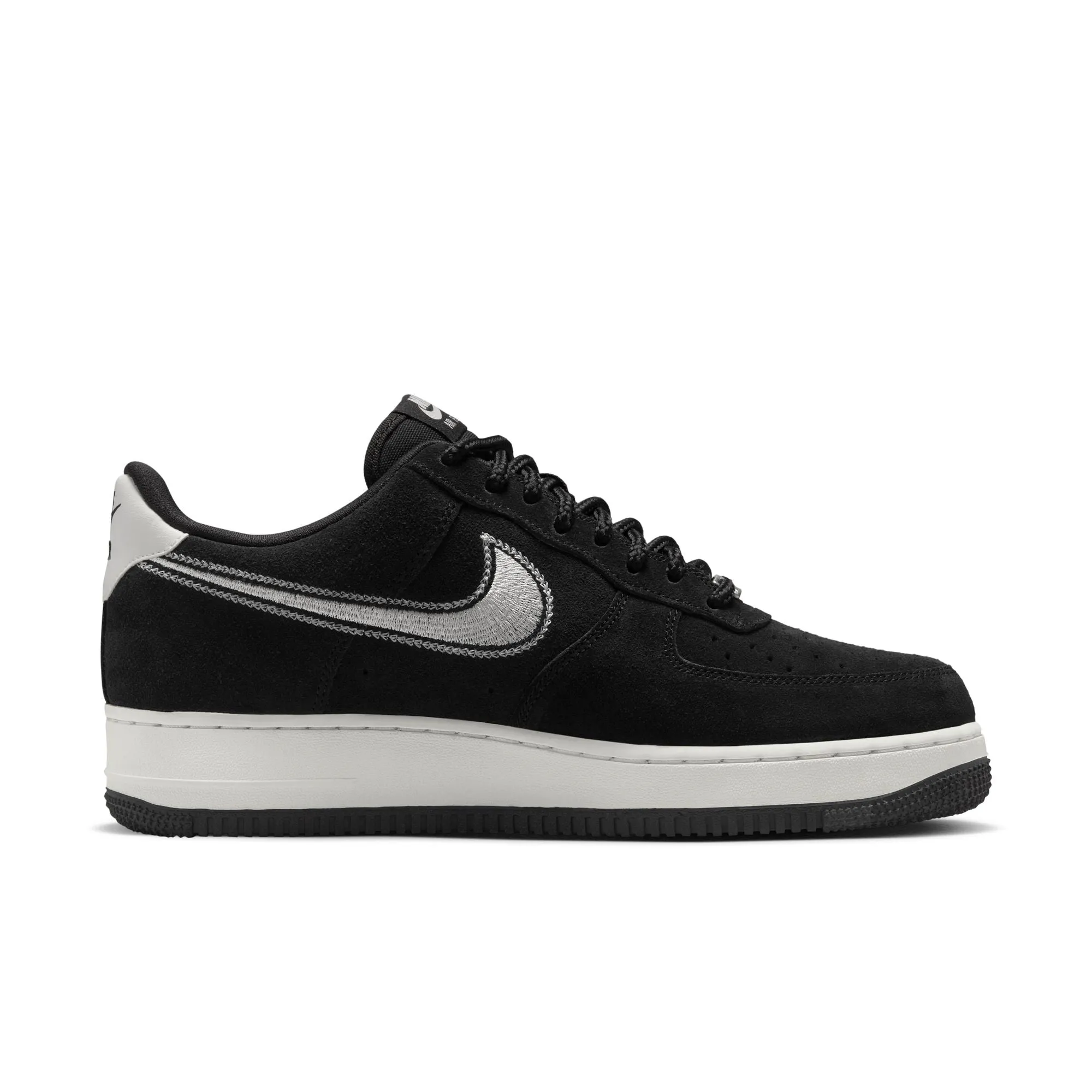 Air Force 1 '07 LV-BLACK/SAIL sold by Stomping Ground product image thumbnail 5