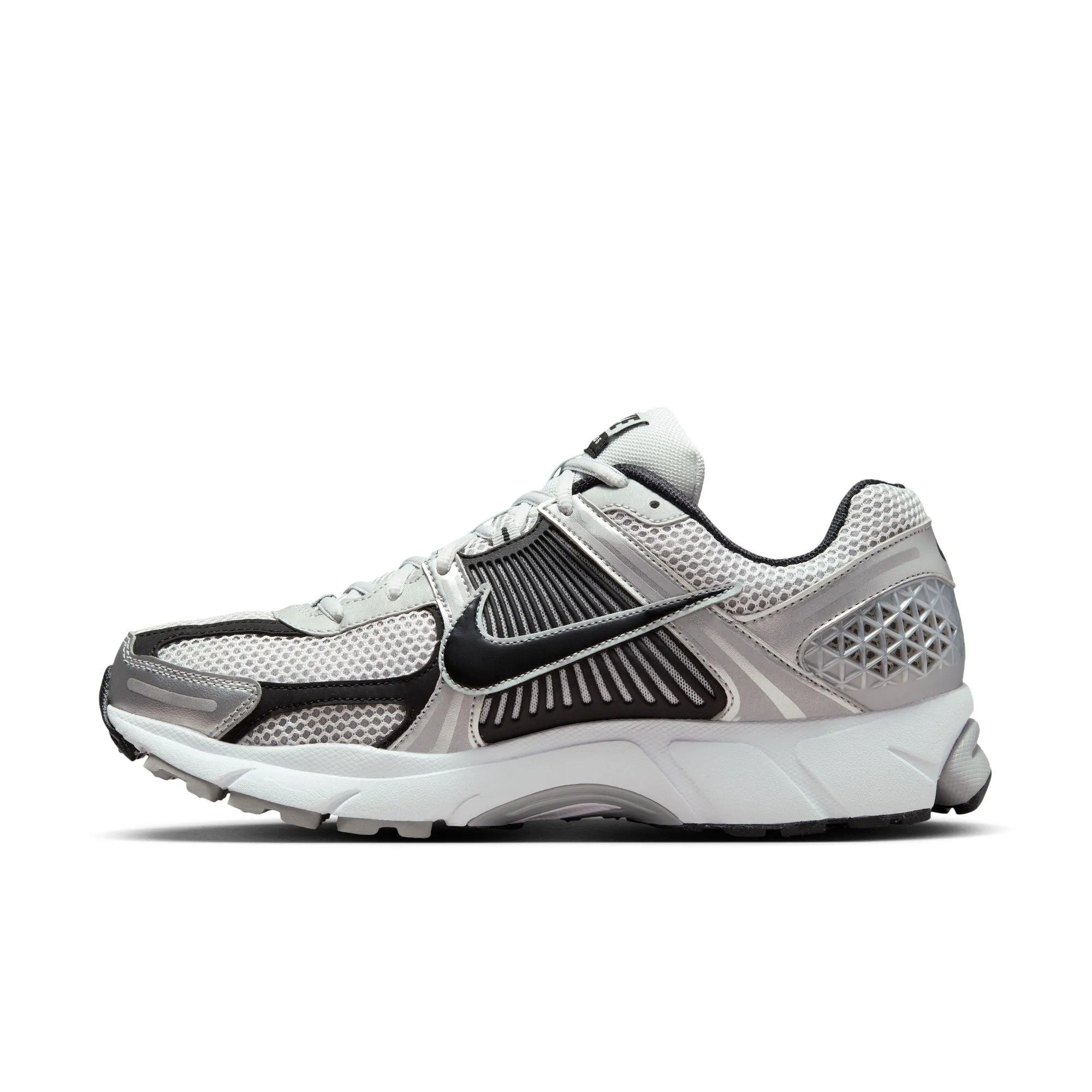Nike Zoom Vomero -METALLIC SILVER/BLACK-PURE PLATINUM sold by Stomping Ground product image thumbnail 5
