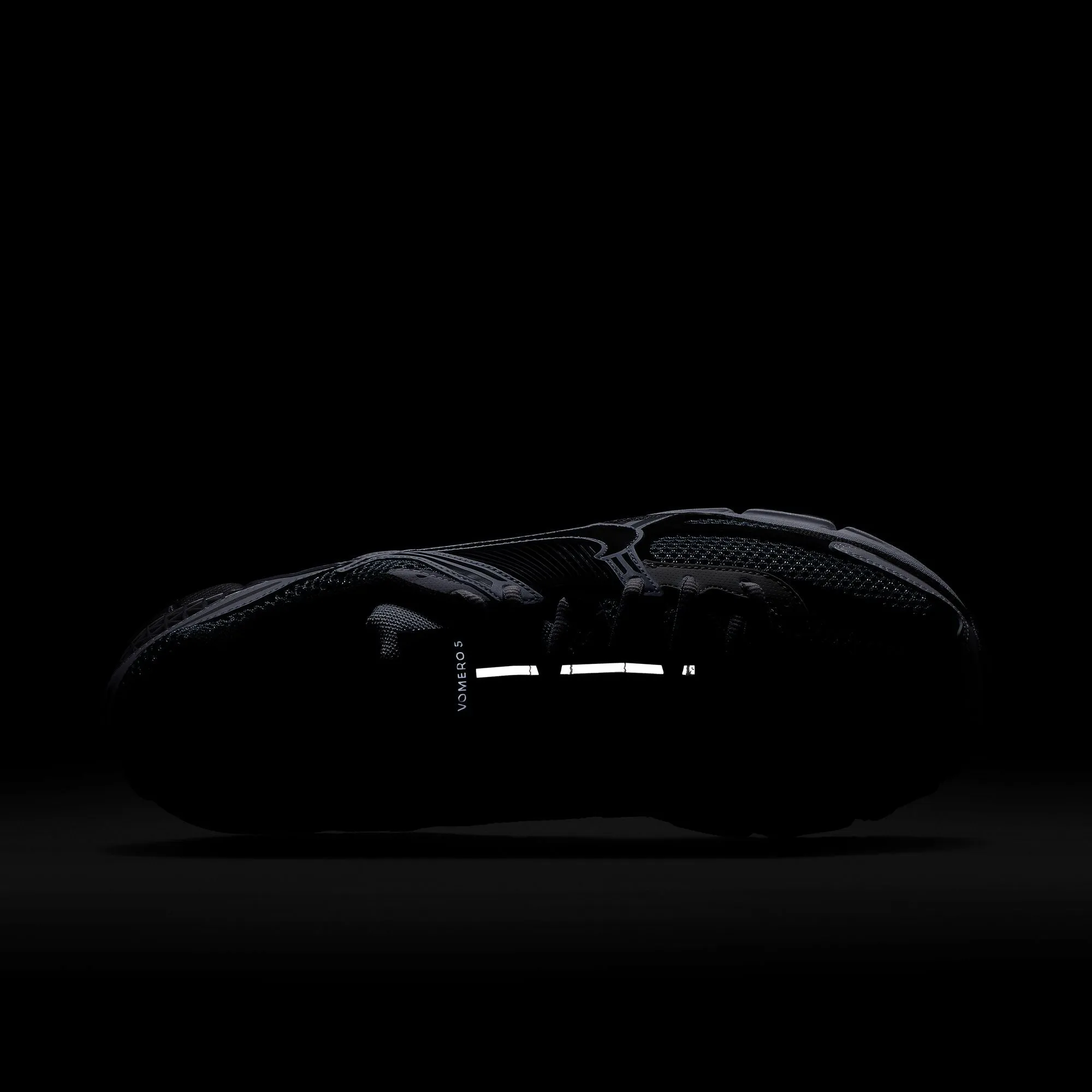 Nike Zoom Vomero 5 SE SP - Dark Grey/Black-White-Sail sold by Stomping Ground product image thumbnail 5