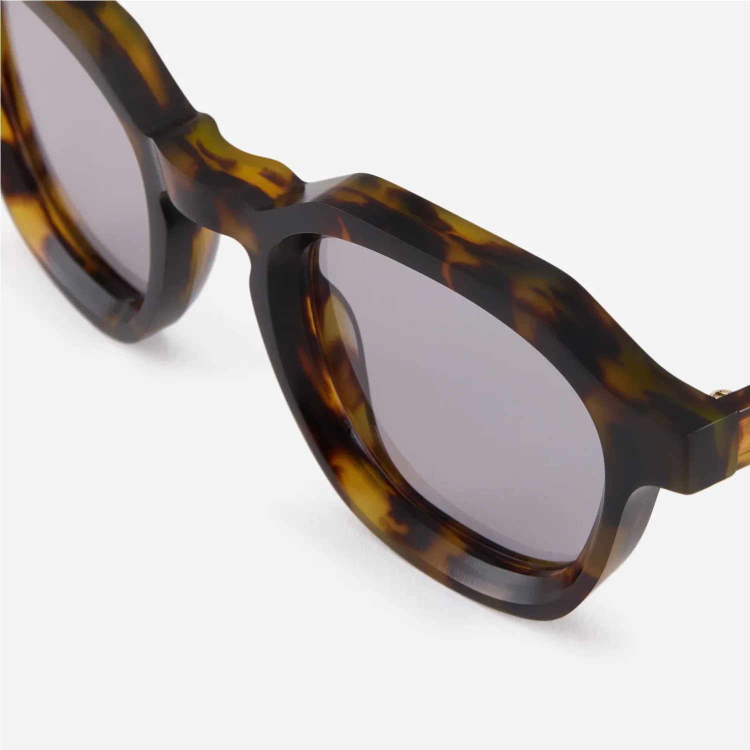 SP-05 - Tortoise/Grey sold by Stomping Ground product image thumbnail 3