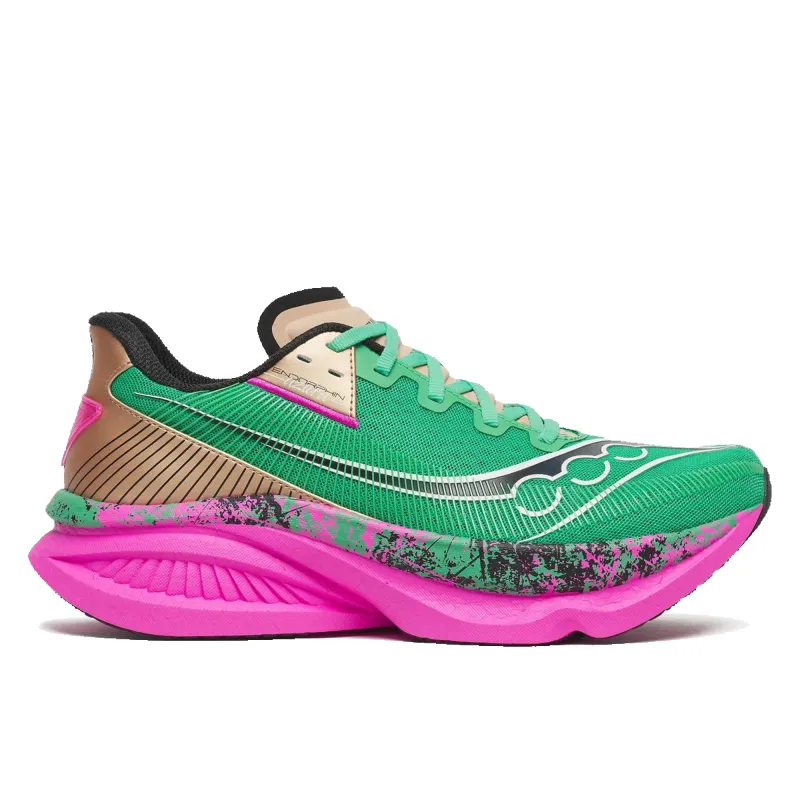 Men's Endorphin Azura - Garden / Black made by Saucony