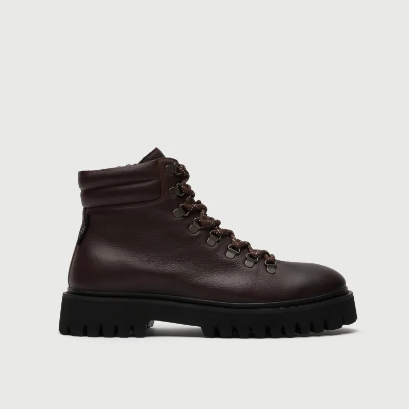 Hopper Hiking Boot made by Walk London