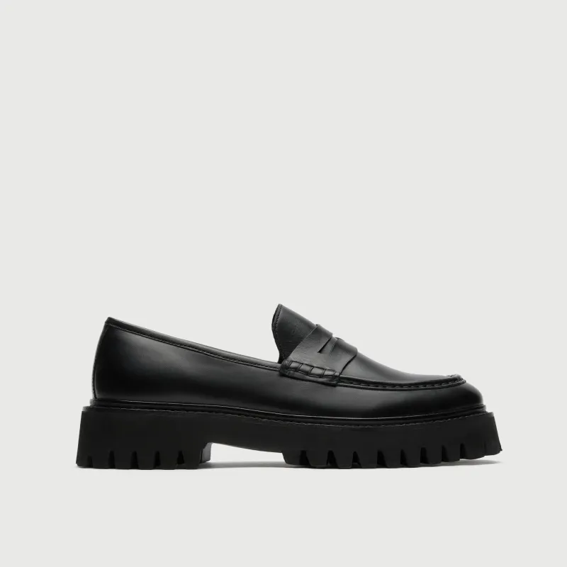 Hopper Saddle Loafer made by Walk London