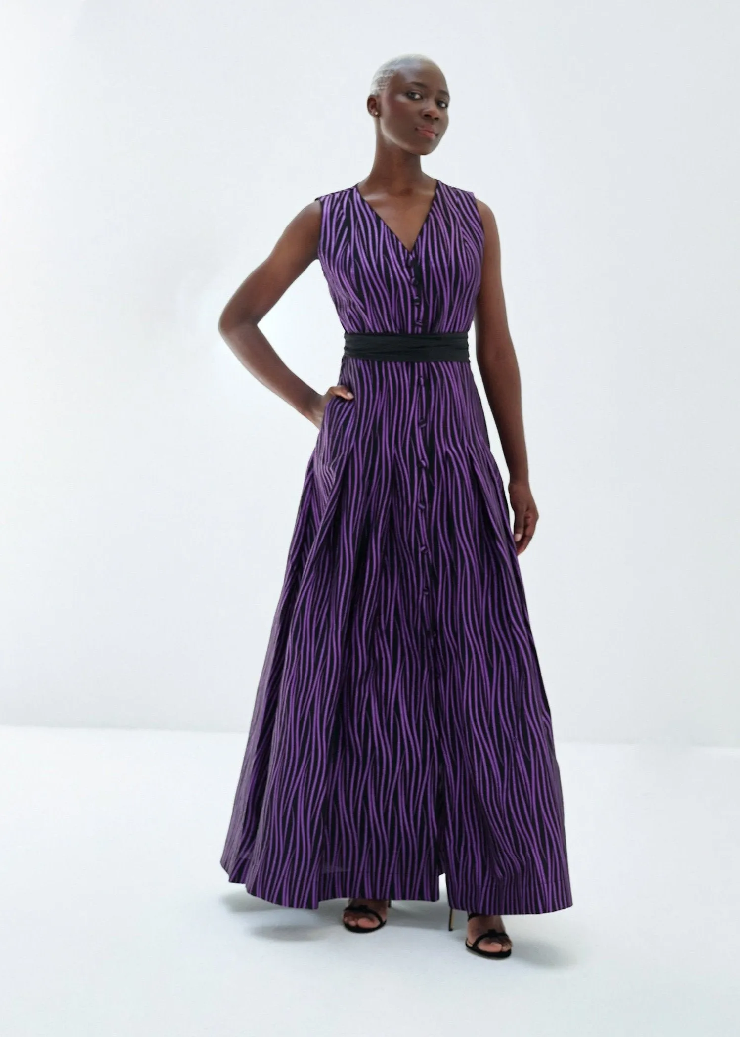 Alaba Gown. sold by Baruni product image thumbnail 2