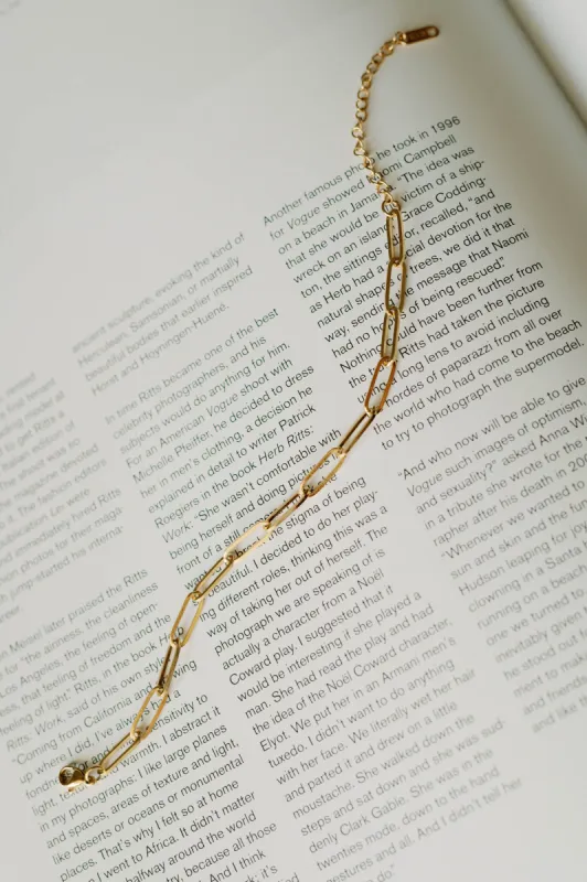 Paperclip Chain Bracelet sold by Bibi & Kim