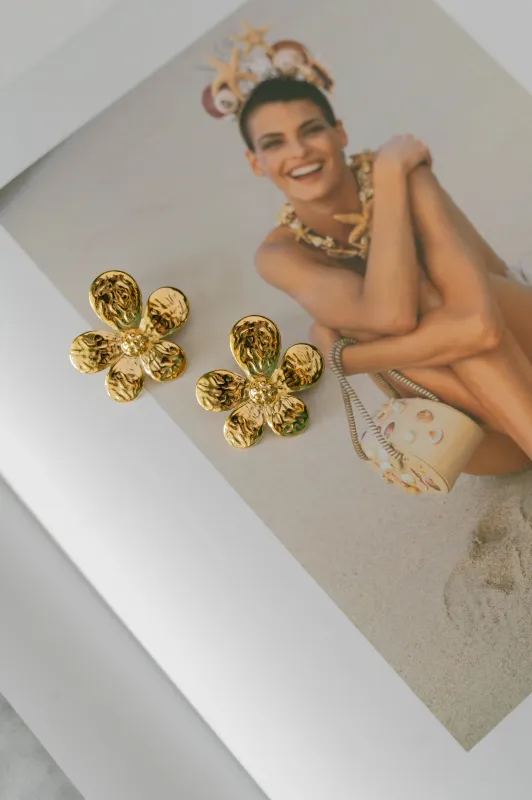 Bloom Studs – Gold sold by Bibi & Kim