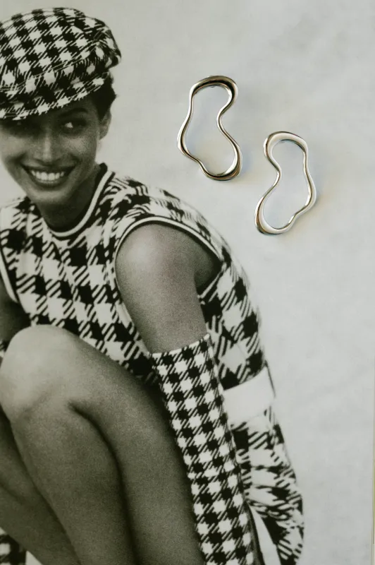 Fluid Wave Earrings – Silver sold by Bibi & Kim