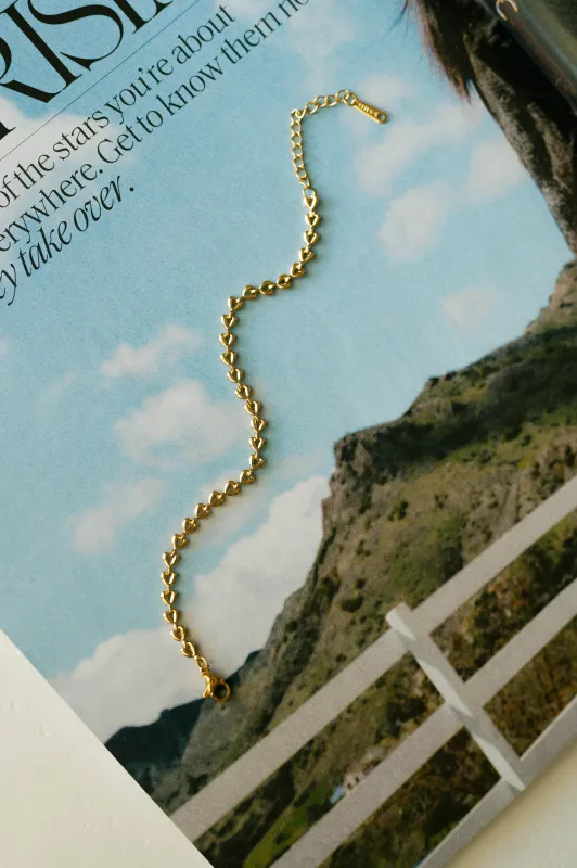 Linked Hearts Bracelet – Gold sold by Bibi & Kim