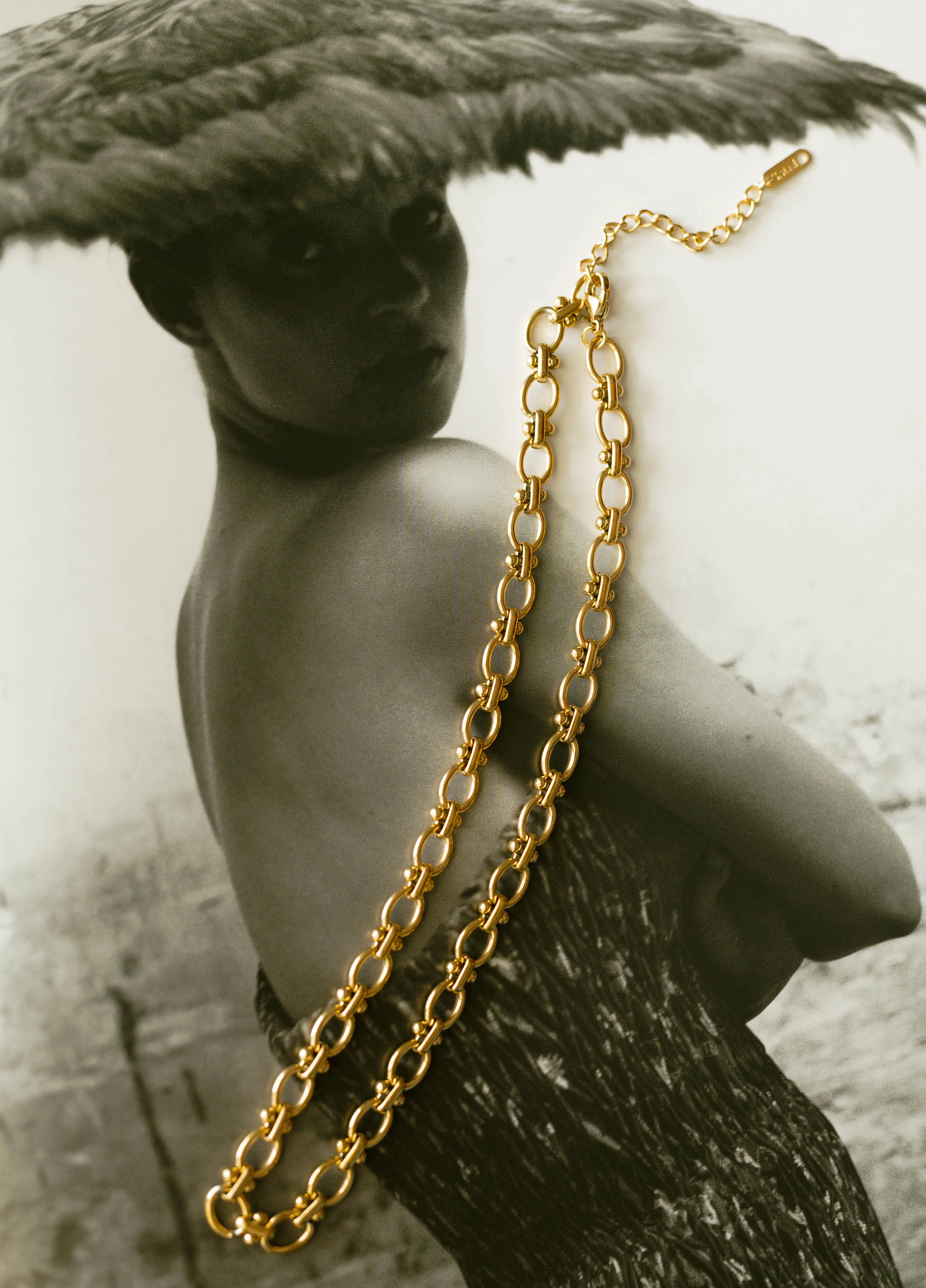 Modern Link Chain Necklace sold by Bibi & Kim product image thumbnail 2