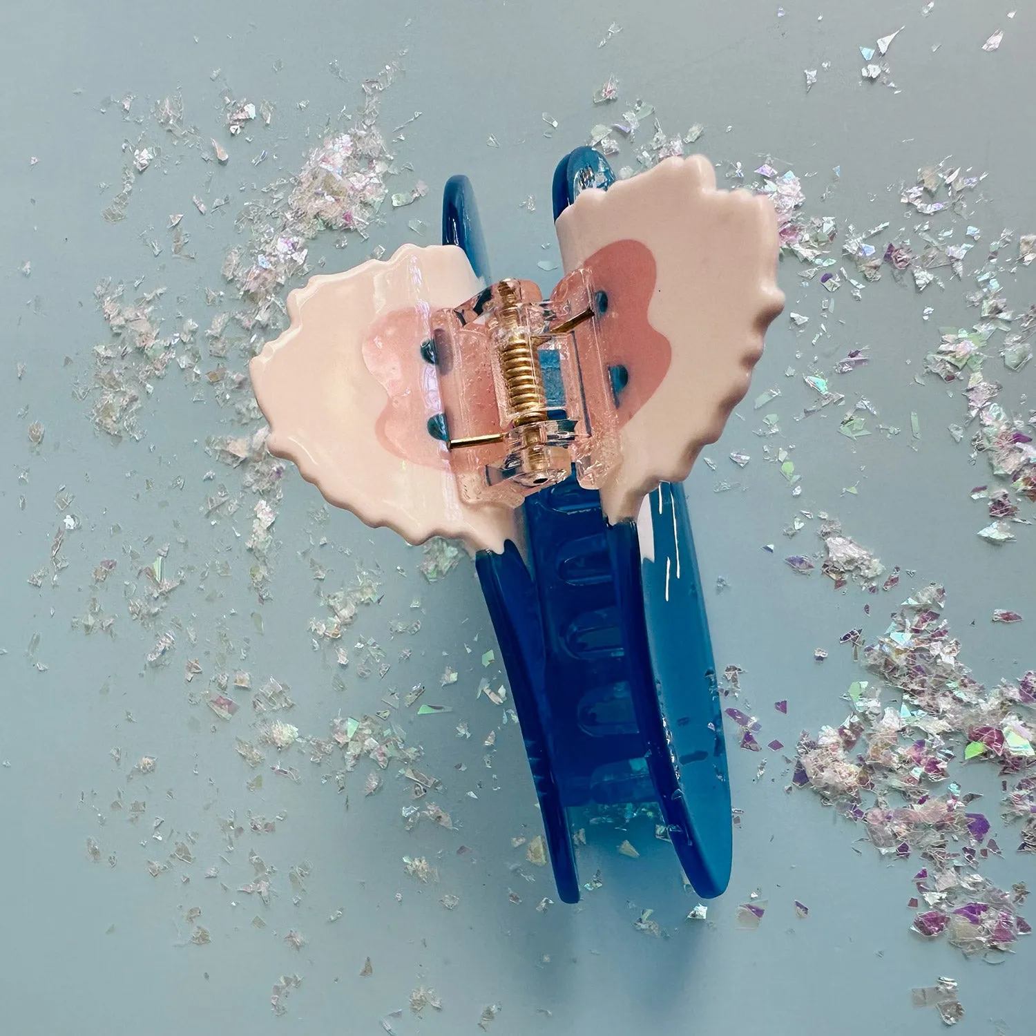 Snow Monkey Hair Claw sold by Centinelle product image thumbnail 3