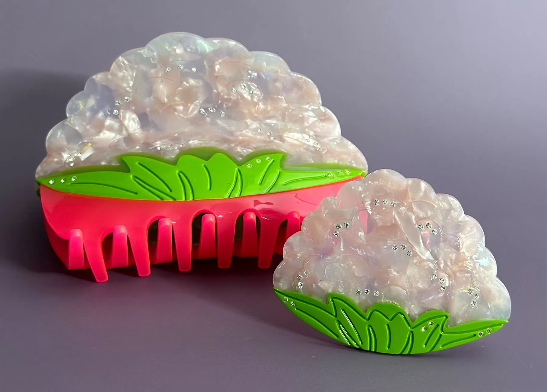 Pink Cauliflower - Hair Claw sold by Centinelle product image thumbnail 3