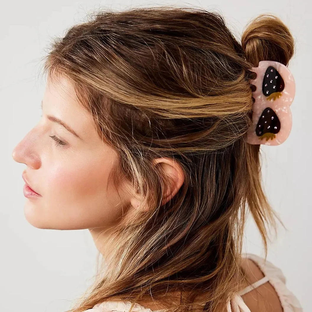 Strawberries Hair Claw sold by Centinelle product image thumbnail 2