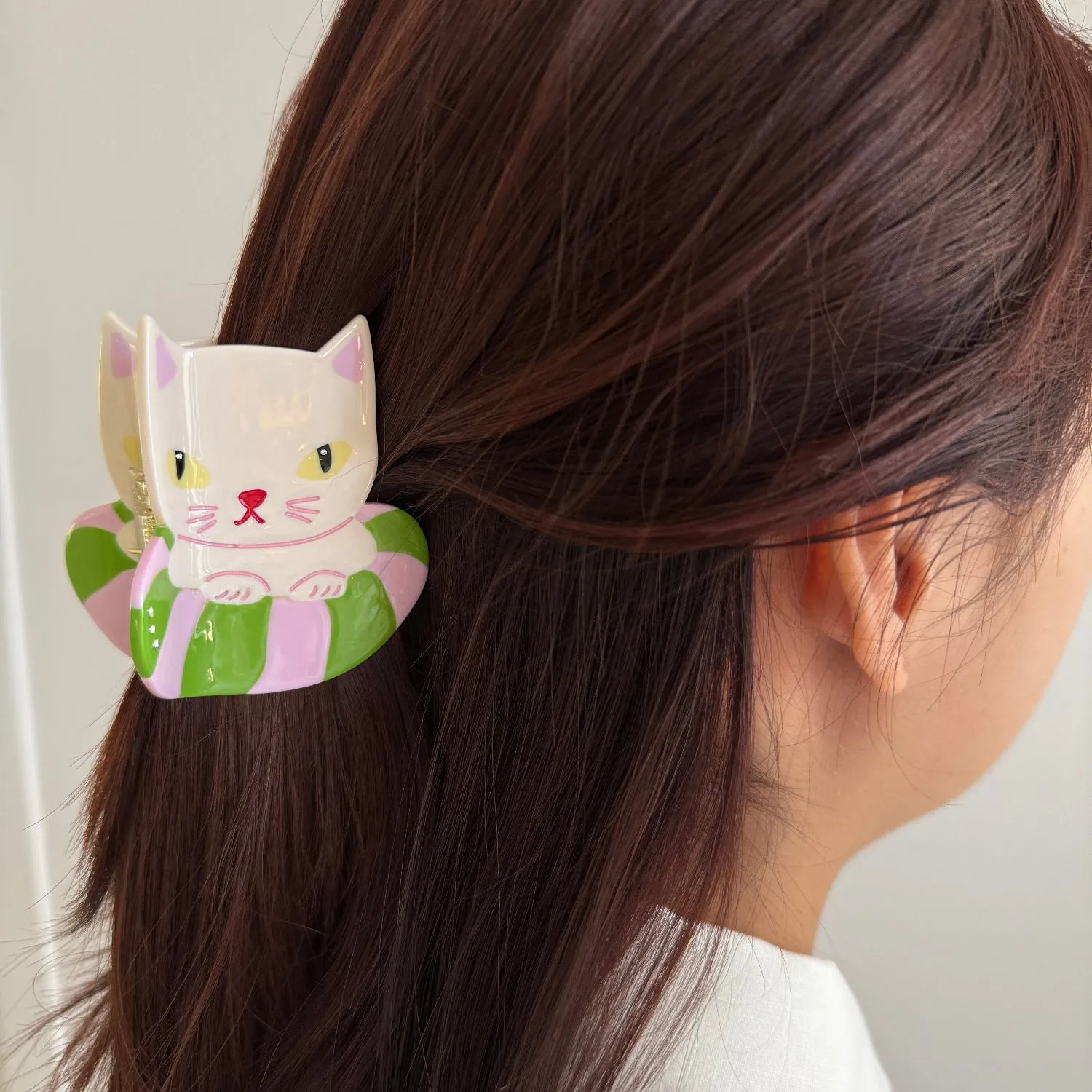 Vacation Kitty Hair Claw sold by Centinelle product image thumbnail 2