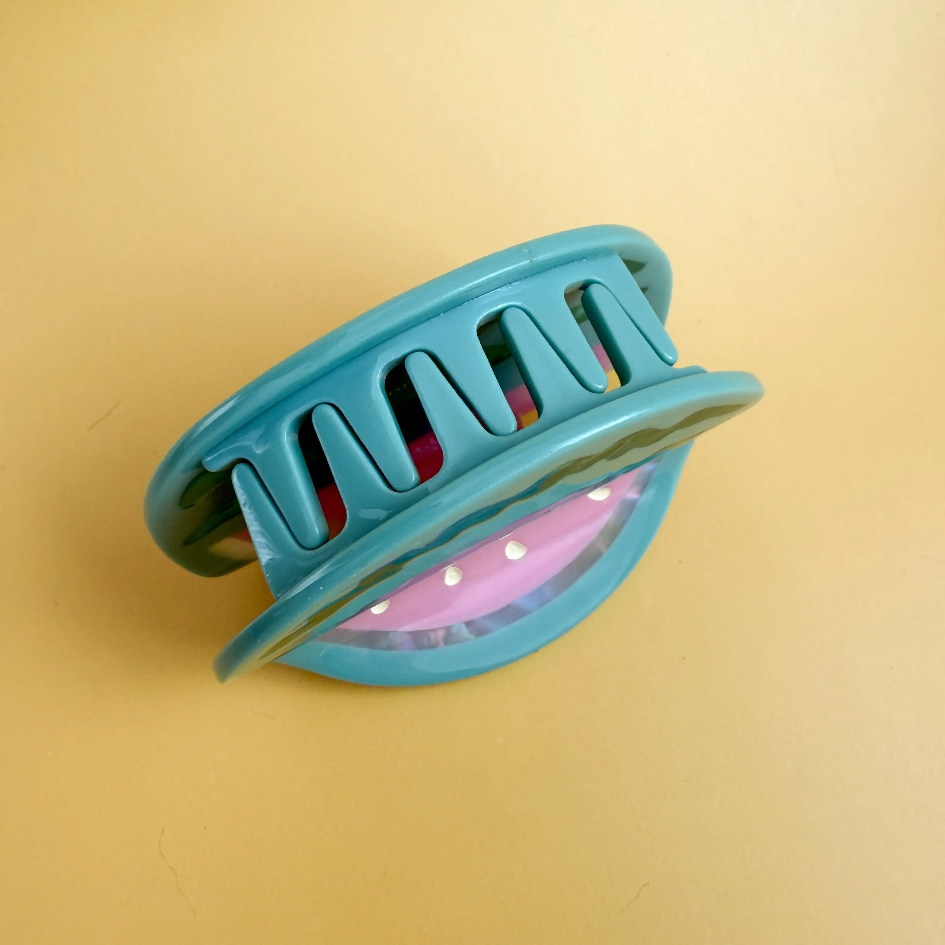 Watermelon Hair Claw sold by Centinelle product image thumbnail 3