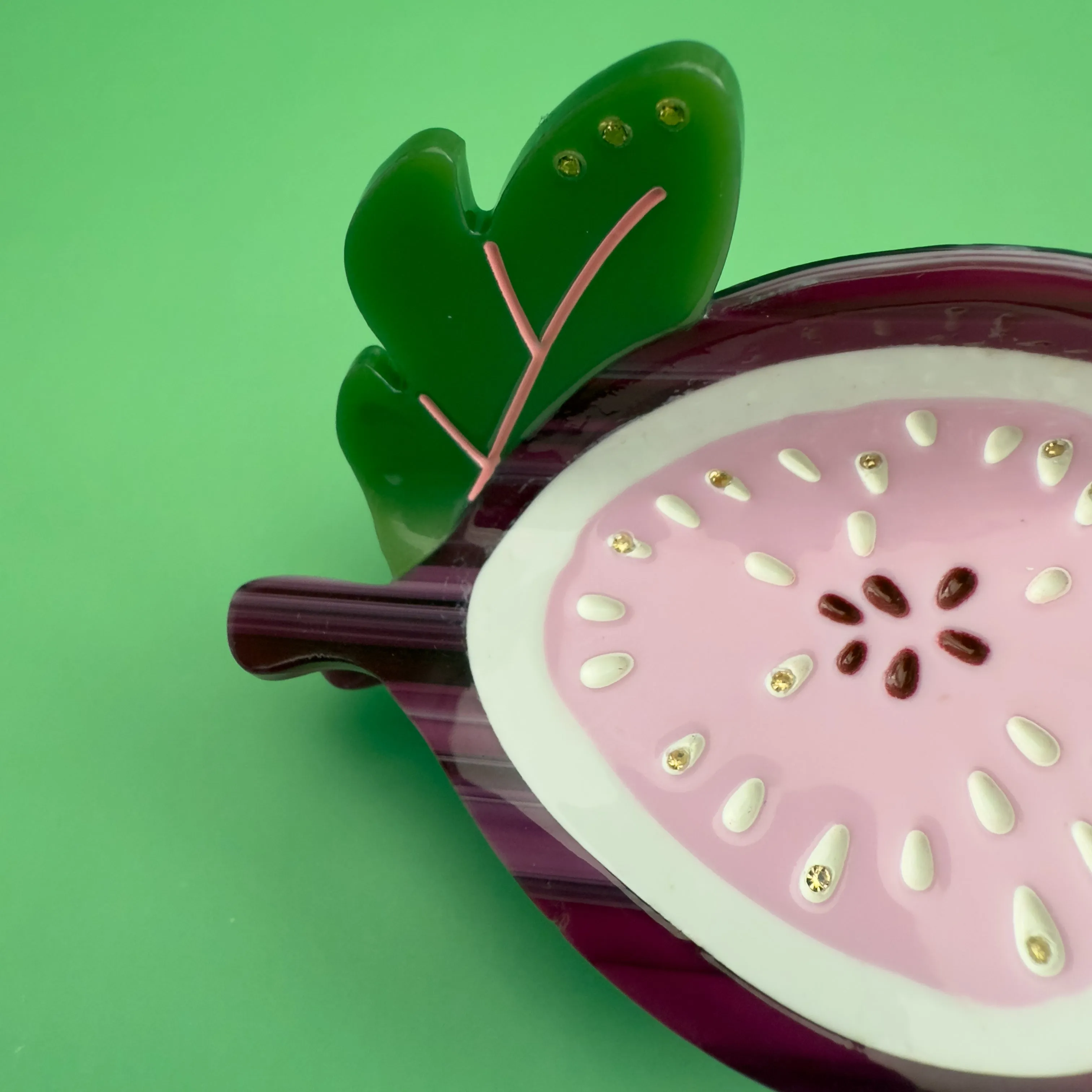 Fig Hair Claw sold by Centinelle product image thumbnail 4