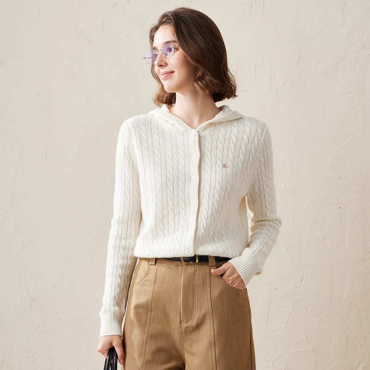 100% Cashmere Women's Cable Knit Hooded Cardigan sold by COMOBOCA product image thumbnail 4