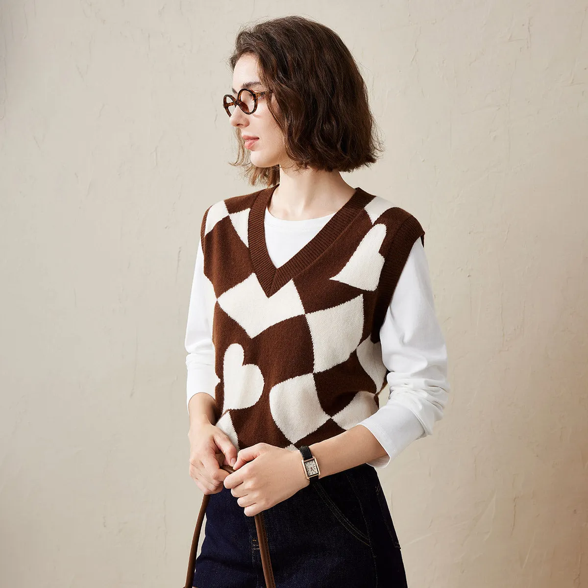 100% Cashmere Women's Vintage Inspired Knit Vest sold by COMOBOCA product image thumbnail 3