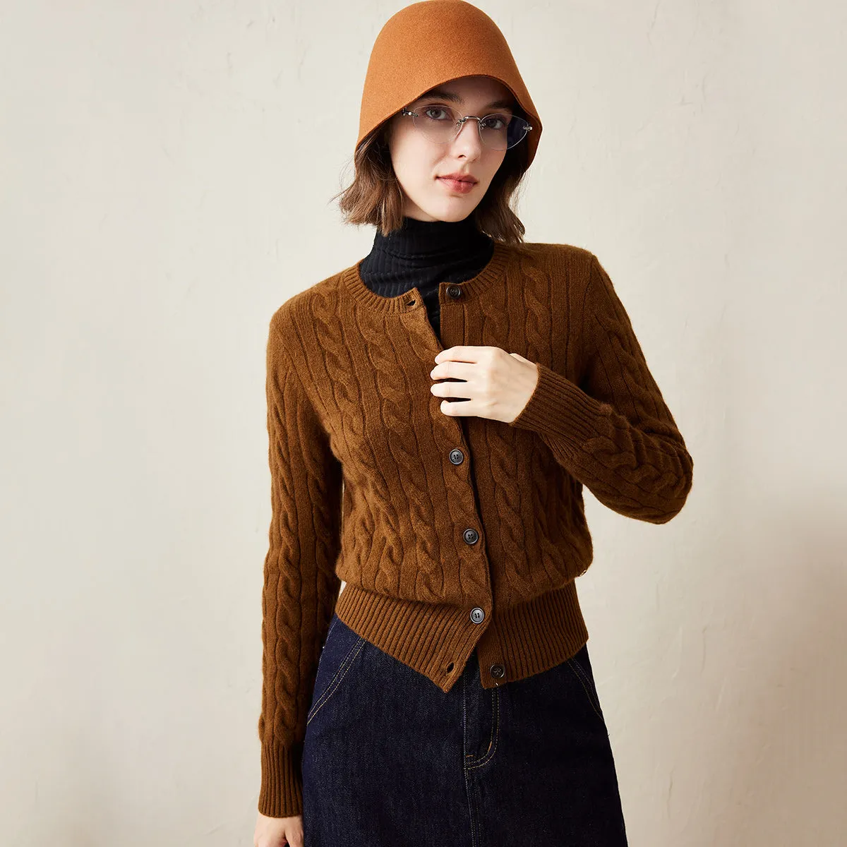 100% Cashmere Women's Cable Knit Button Cardigan sold by COMOBOCA product image thumbnail 3