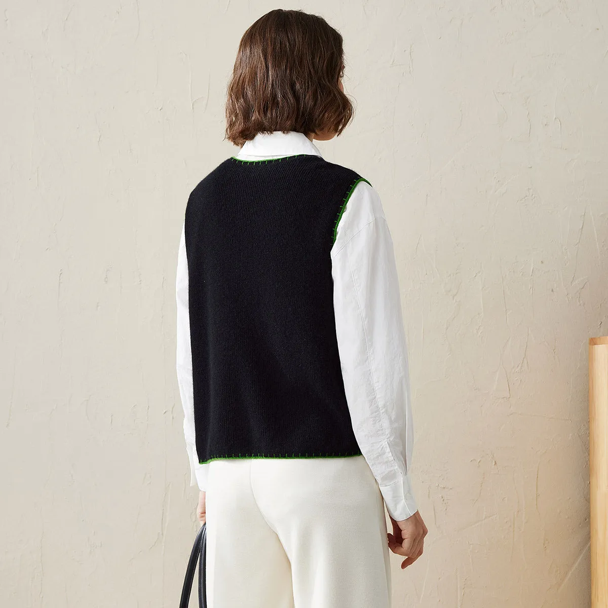 100% Cashmere Chic Sleeveless Knit Vest sold by COMOBOCA product image thumbnail 2