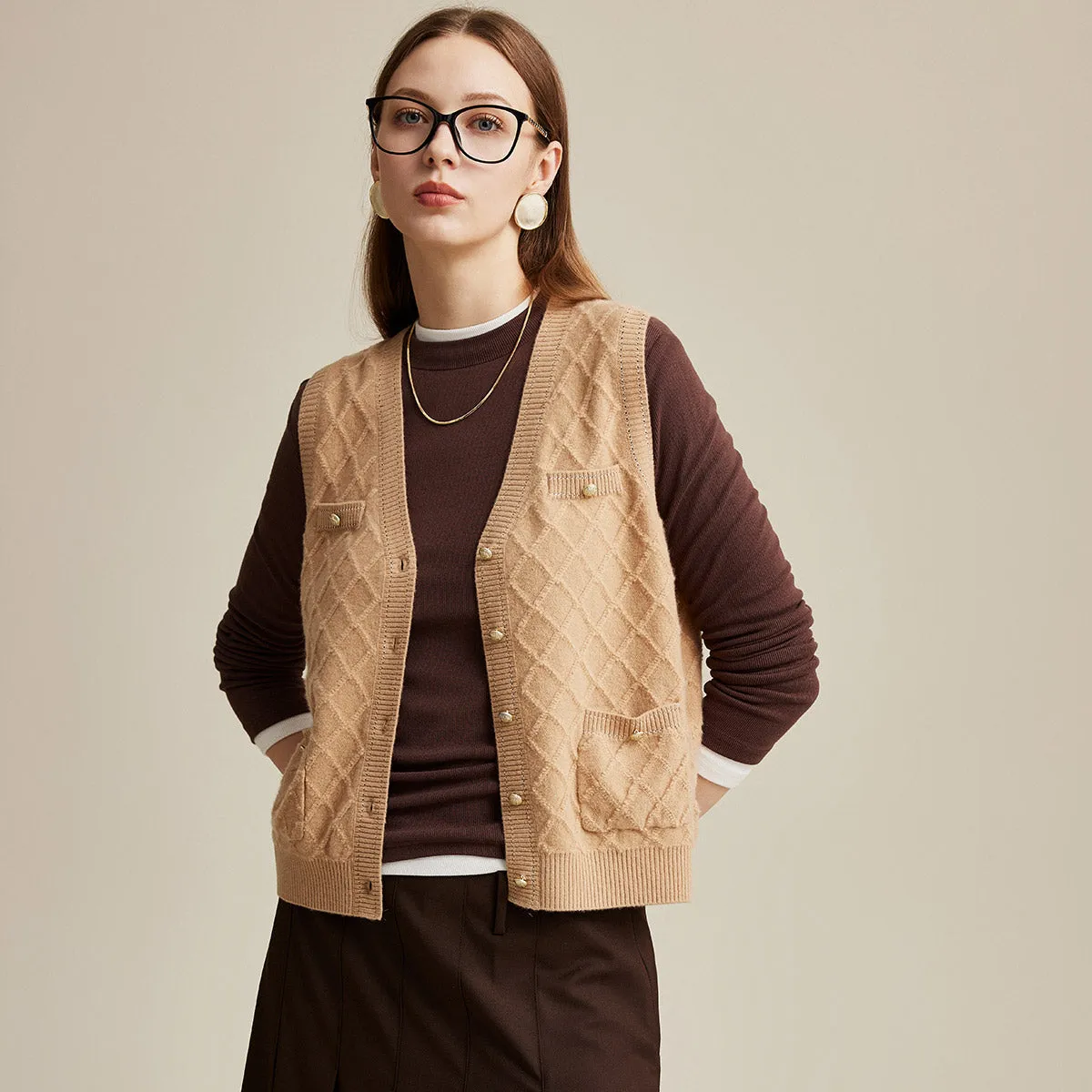 100% Wool Elegant Cable Knit Vest sold by COMOBOCA product image thumbnail 5