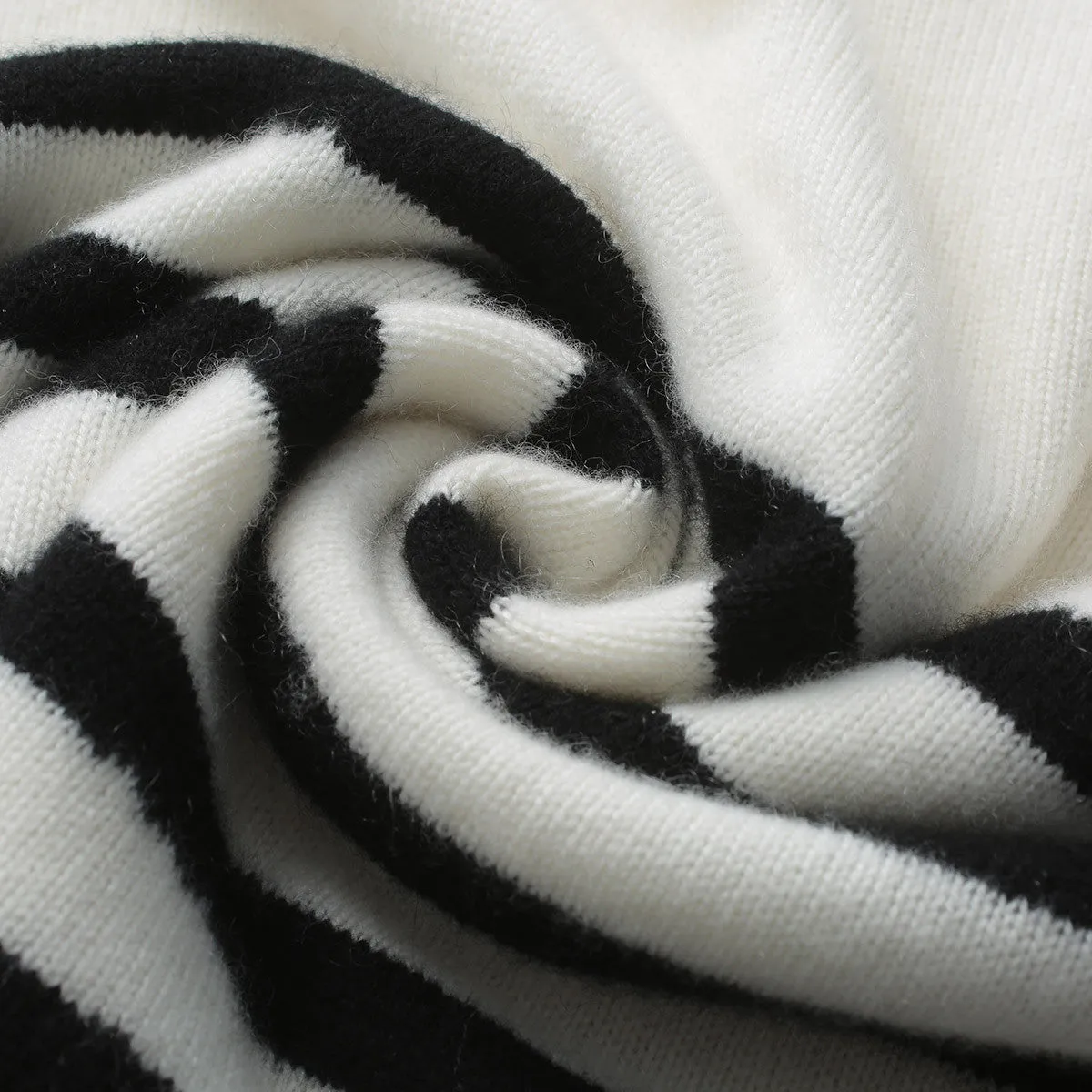 100% Cashmere Women's Striped Half-Zip Knit Sweater sold by COMOBOCA product image thumbnail 2