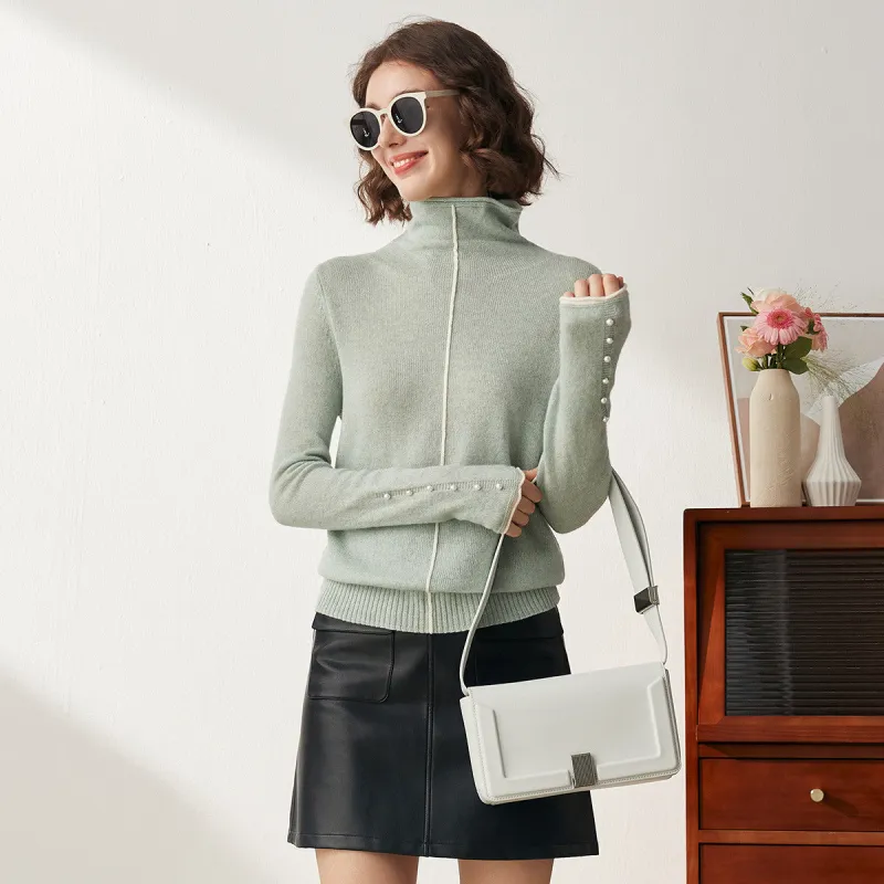 100% Cashmere Women's Pearl Buttoned Sweater made by COMOBOCA