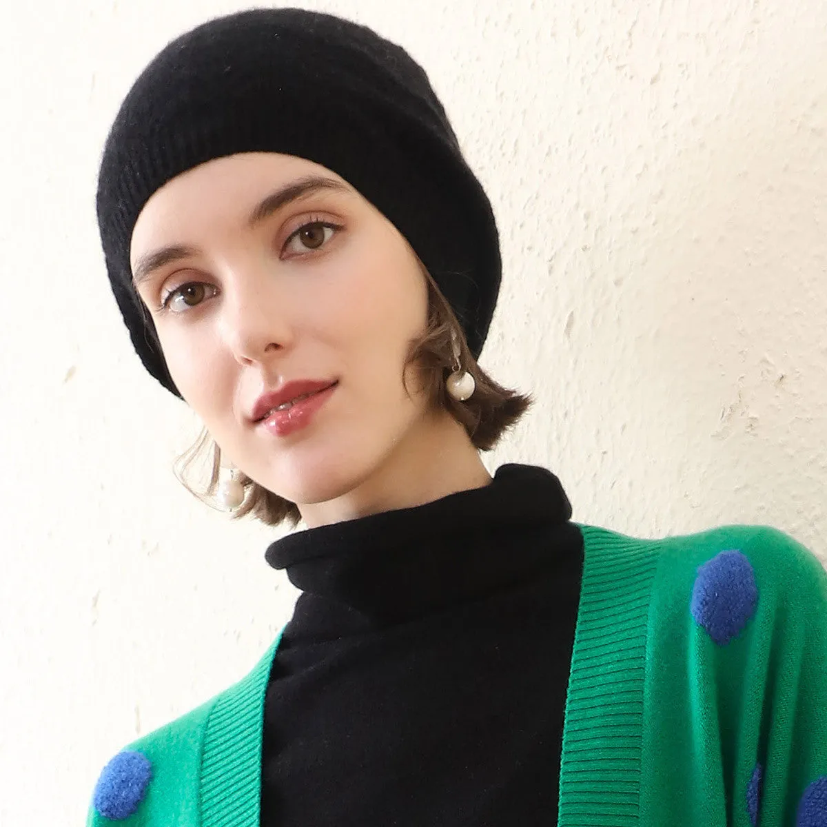 100% Cashmere Luxurious Knit Beanie sold by COMOBOCA product image thumbnail 4