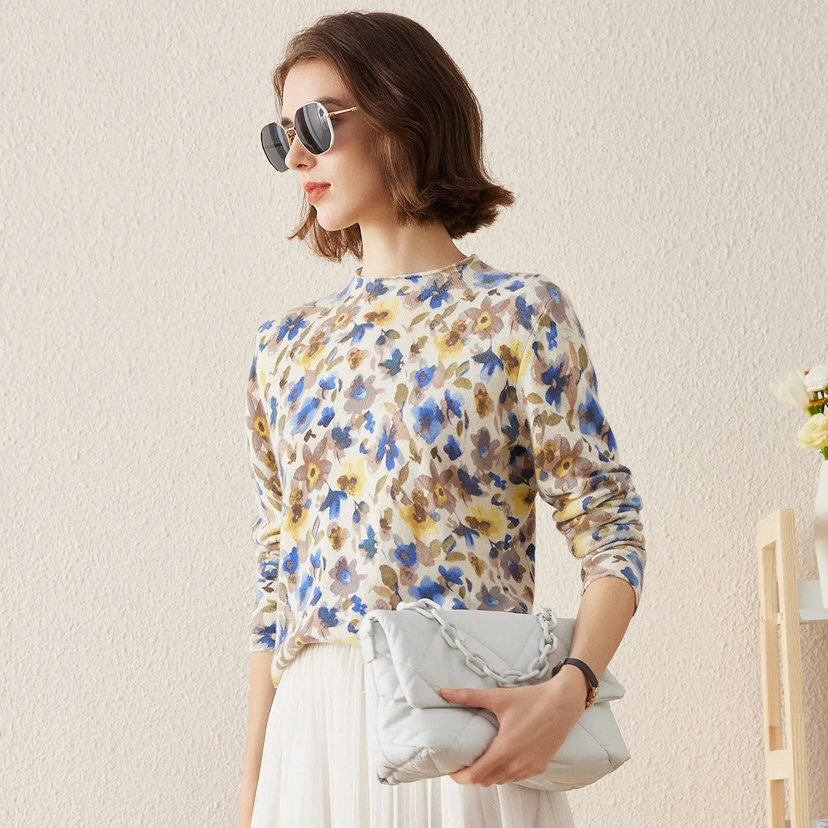 100% Cashmere Women's Floral Print Sweater sold by COMOBOCA product image thumbnail 4