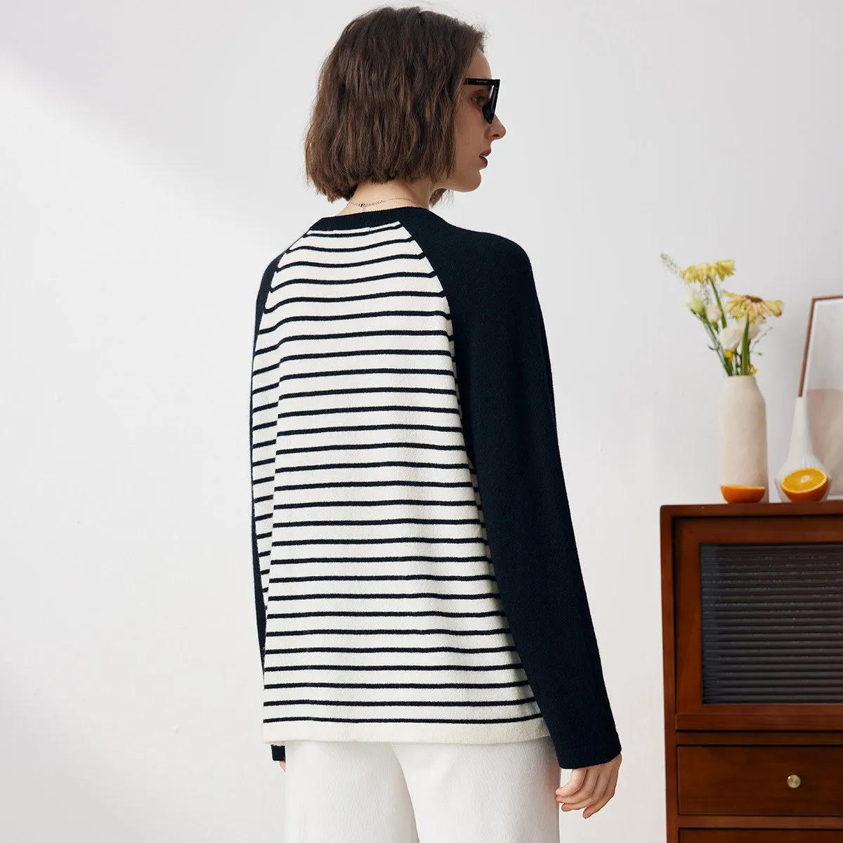 100% Cashmere Cute Cat Striped Sweater sold by COMOBOCA product image thumbnail 3