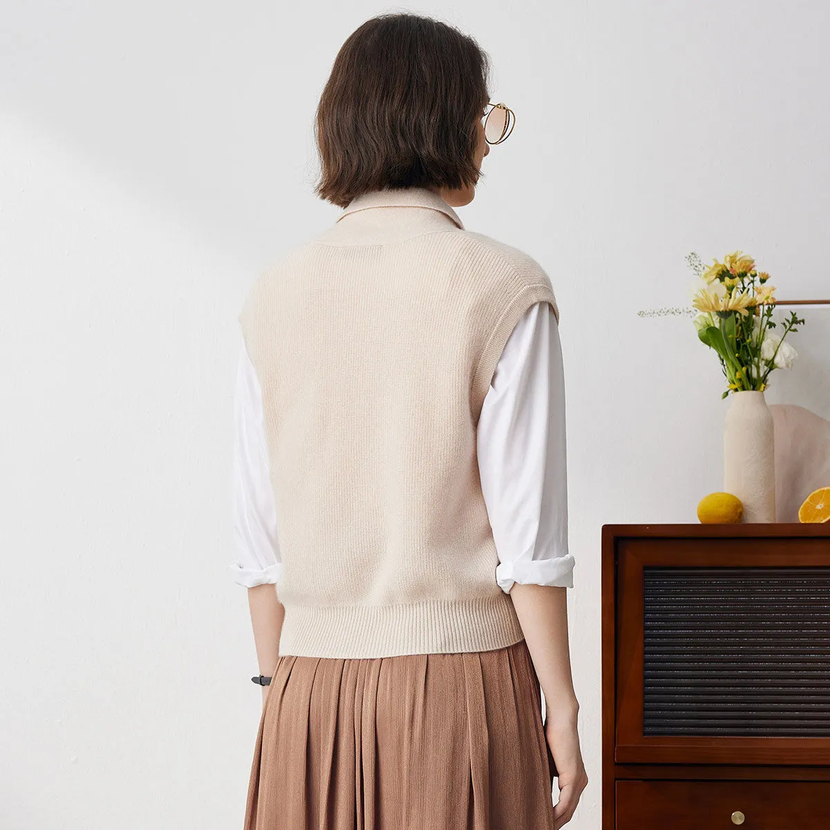 100% Cashmere Women's Knit Sleeveless Wrap Vest sold by COMOBOCA product image thumbnail 3