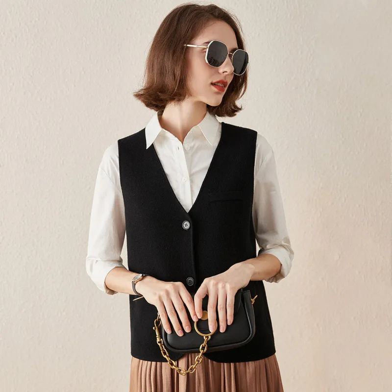 100% Wool Elegant Sleeveless Button-Up Vest sold by COMOBOCA