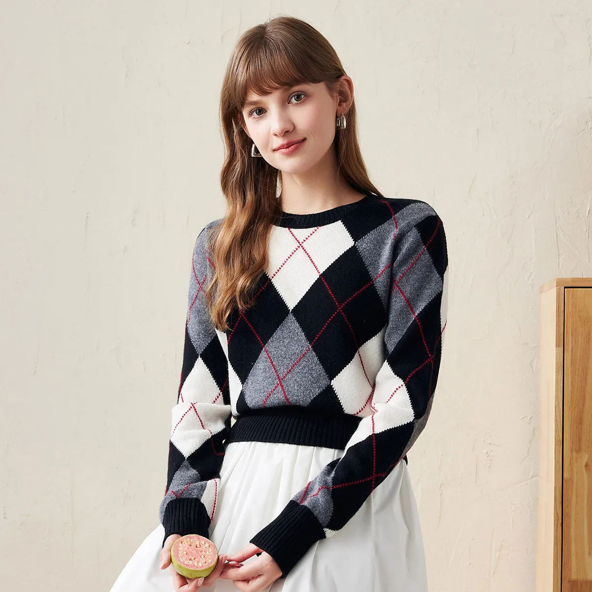 100% Wool Women's Argyle Pattern Knit Sweater sold by COMOBOCA product image thumbnail 4