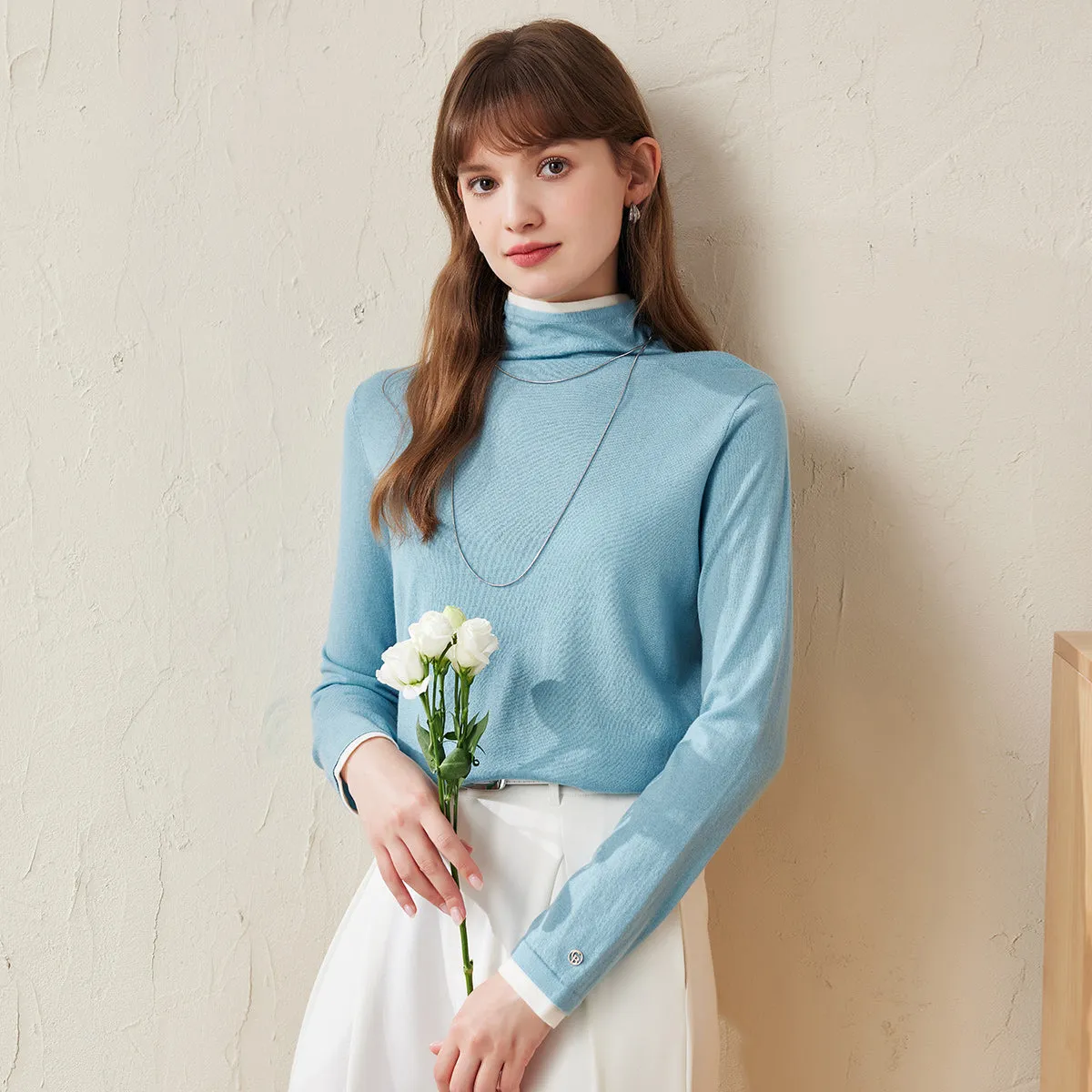 100% Wool Women's Lightweight Turtleneck Sweater sold by COMOBOCA product image thumbnail 2